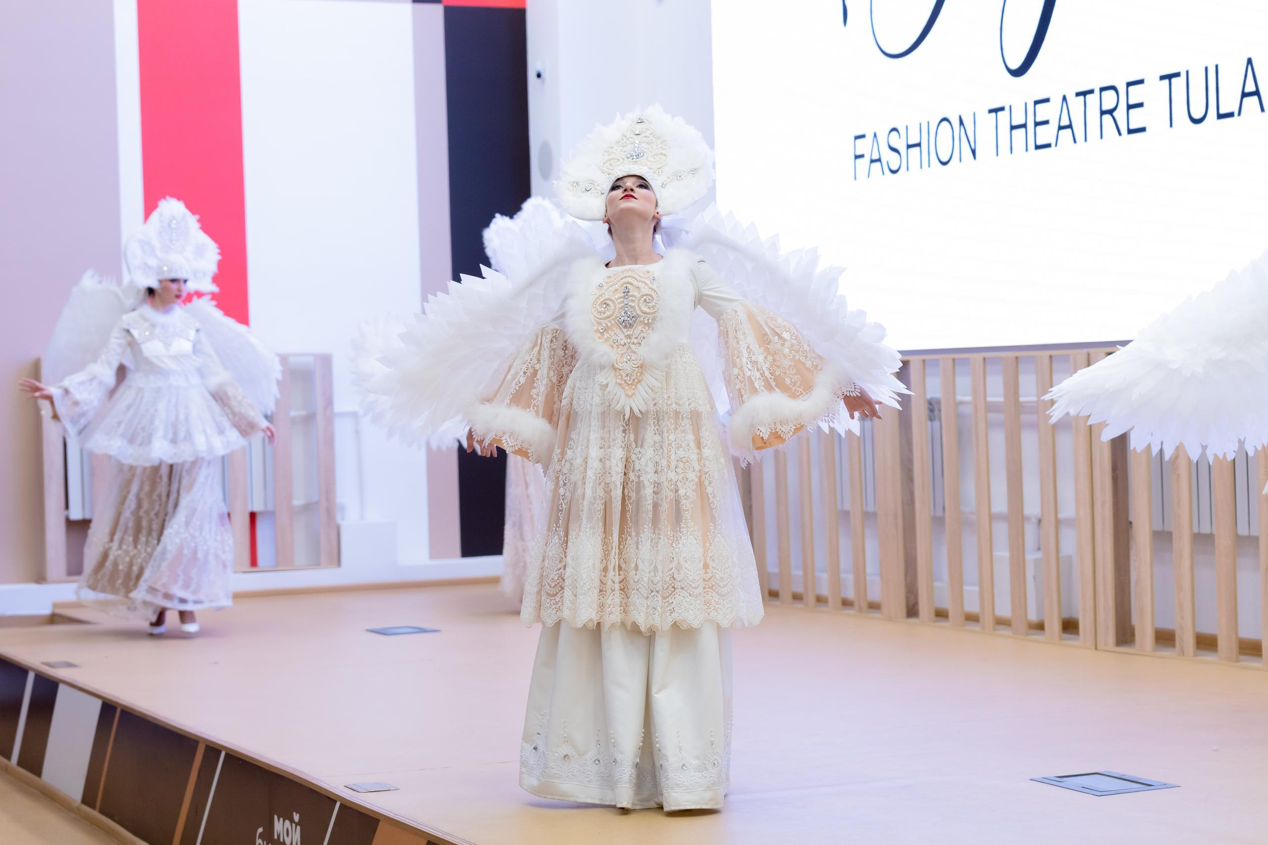 Репортаж 70-200 f2.8 Tamron g2. Показ театр моды «Стиль» («Style» город Тула). Фотограф в Туле Крупский АнДРей. Фотостудия «КАДР71» в Туле