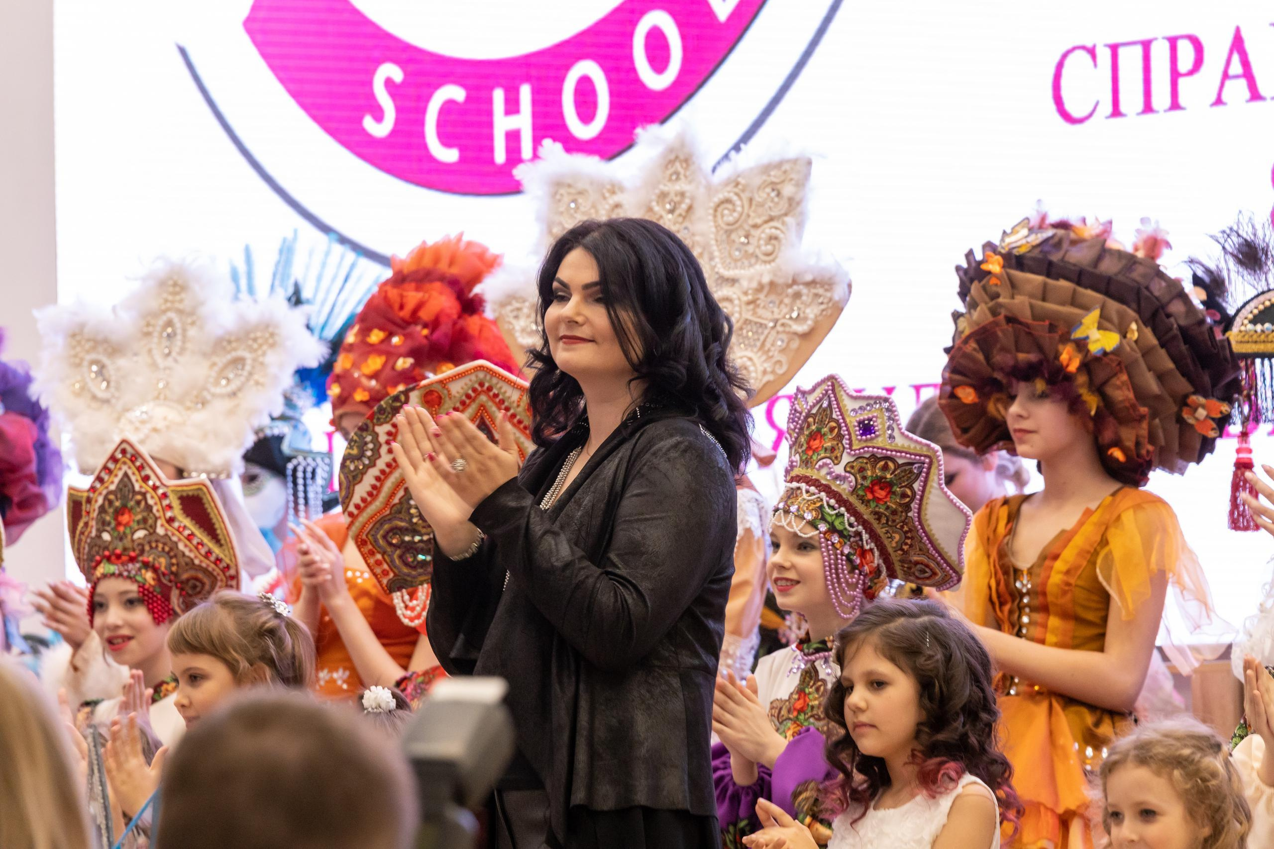 Репортаж 70-200 f2.8 Tamron g2. Показ театр моды «Стиль» («Style» город Тула). Фотограф в Туле Крупский АнДРей. Фотостудия «КАДР71» в Туле