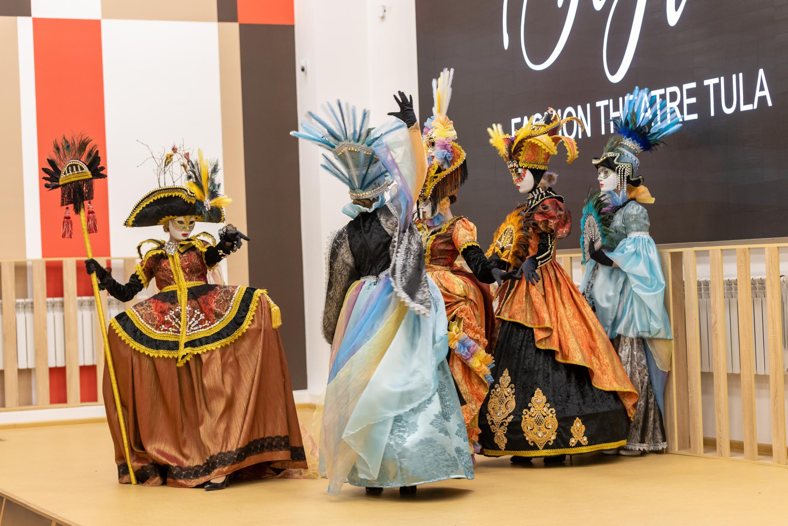 Репортаж 70-200 f2.8 Tamron g2. Показ театр моды «Стиль» («Style» город Тула). Фотограф в Туле Крупский АнДРей. Фотостудия «КАДР71» в Туле