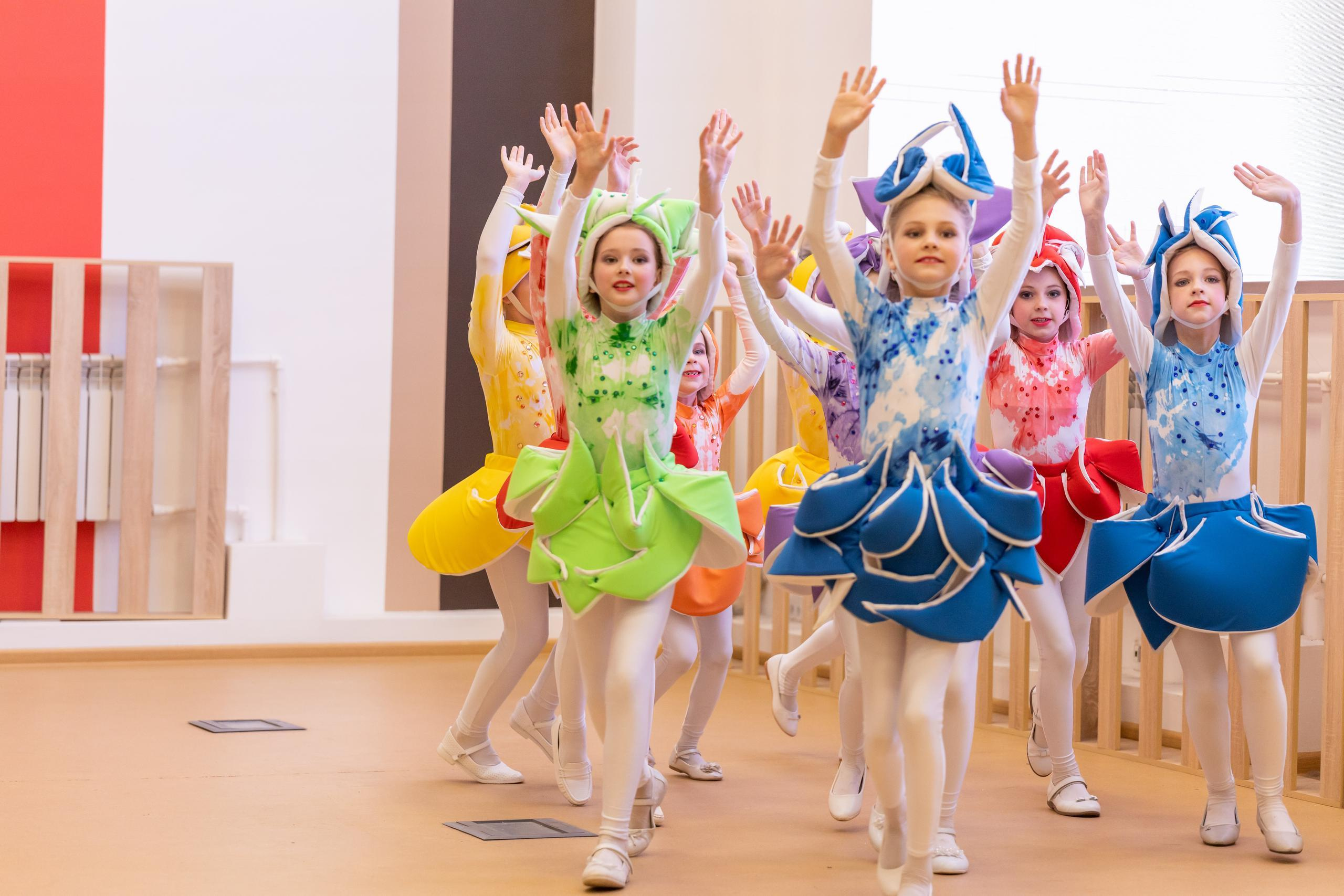 Репортаж 70-200 f2.8 Tamron g2. Показ театр моды «Стиль» («Style» город Тула). Фотограф в Туле Крупский АнДРей. Фотостудия «КАДР71» в Туле