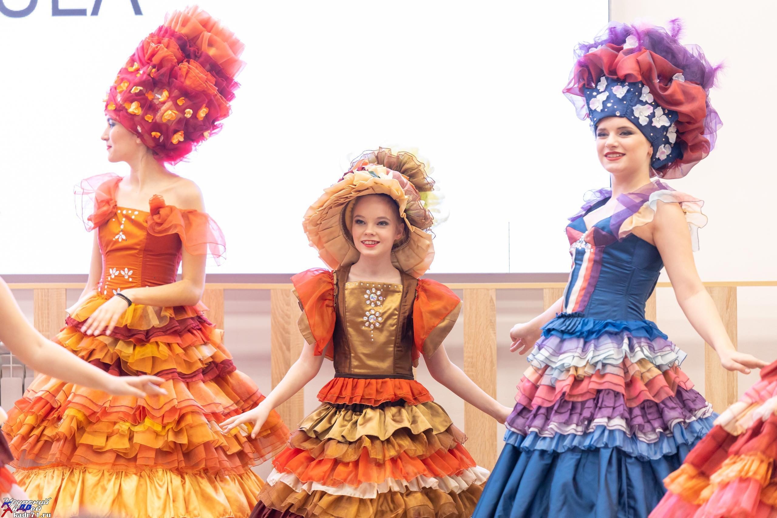 Репортаж 70-200 f2.8 Tamron g2. Показ театр моды «Стиль» («Style» город Тула). Фотограф в Туле Крупский АнДРей. Фотостудия «КАДР71» в Туле