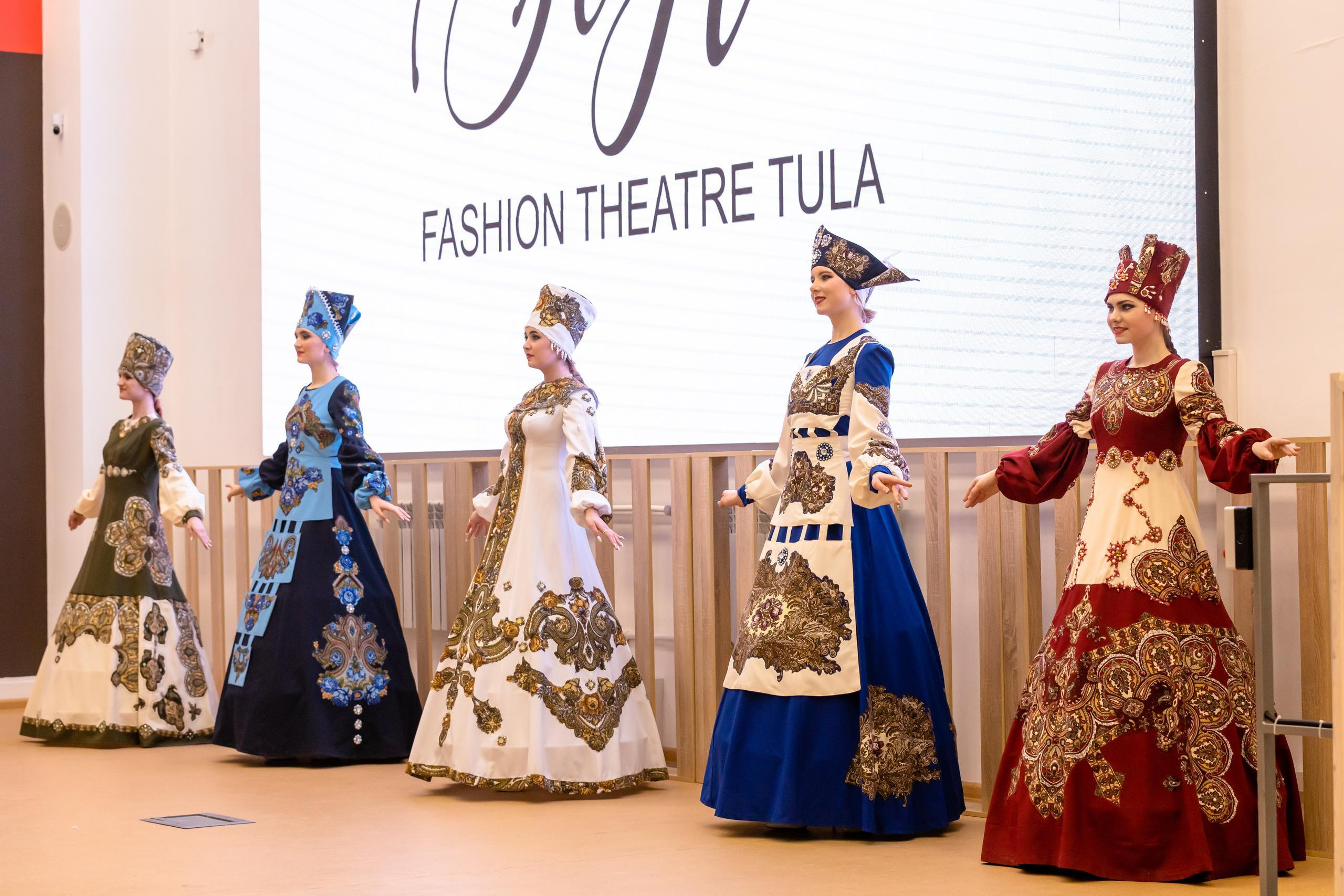 Репортаж 70-200 f2.8 Tamron g2. Показ театр моды «Стиль» («Style» город Тула). Фотограф в Туле Крупский АнДРей. Фотостудия «КАДР71» в Туле