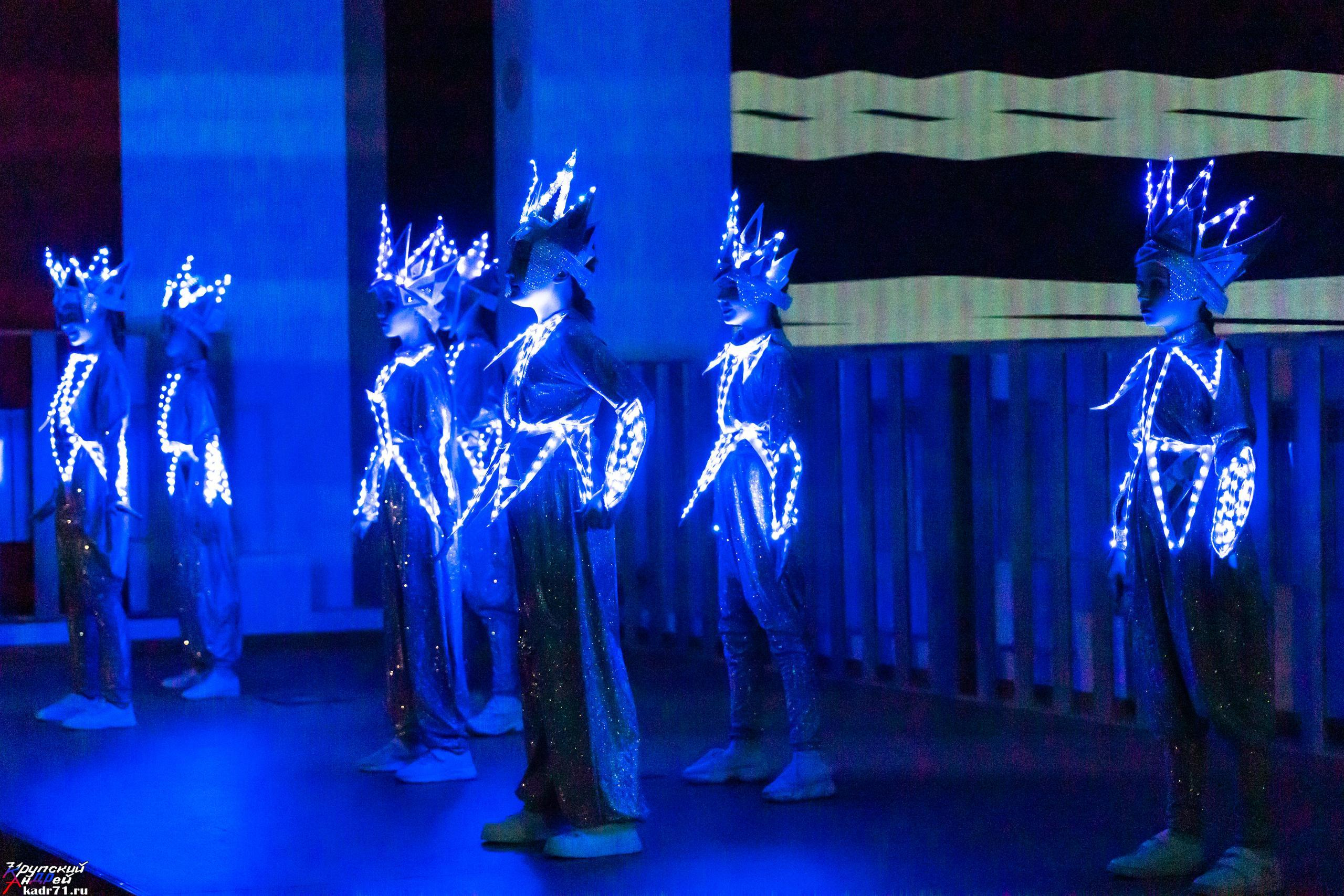 Репортаж 70-200 f2.8 Tamron g2. Показ театр моды «Стиль» («Style» город Тула). Фотограф в Туле Крупский АнДРей. Фотостудия «КАДР71» в Туле