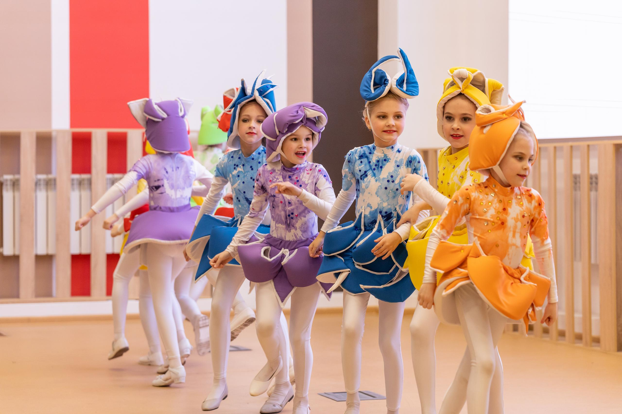 Репортаж 70-200 f2.8 Tamron g2. Показ театр моды «Стиль» («Style» город Тула). Фотограф в Туле Крупский АнДРей. Фотостудия «КАДР71» в Туле