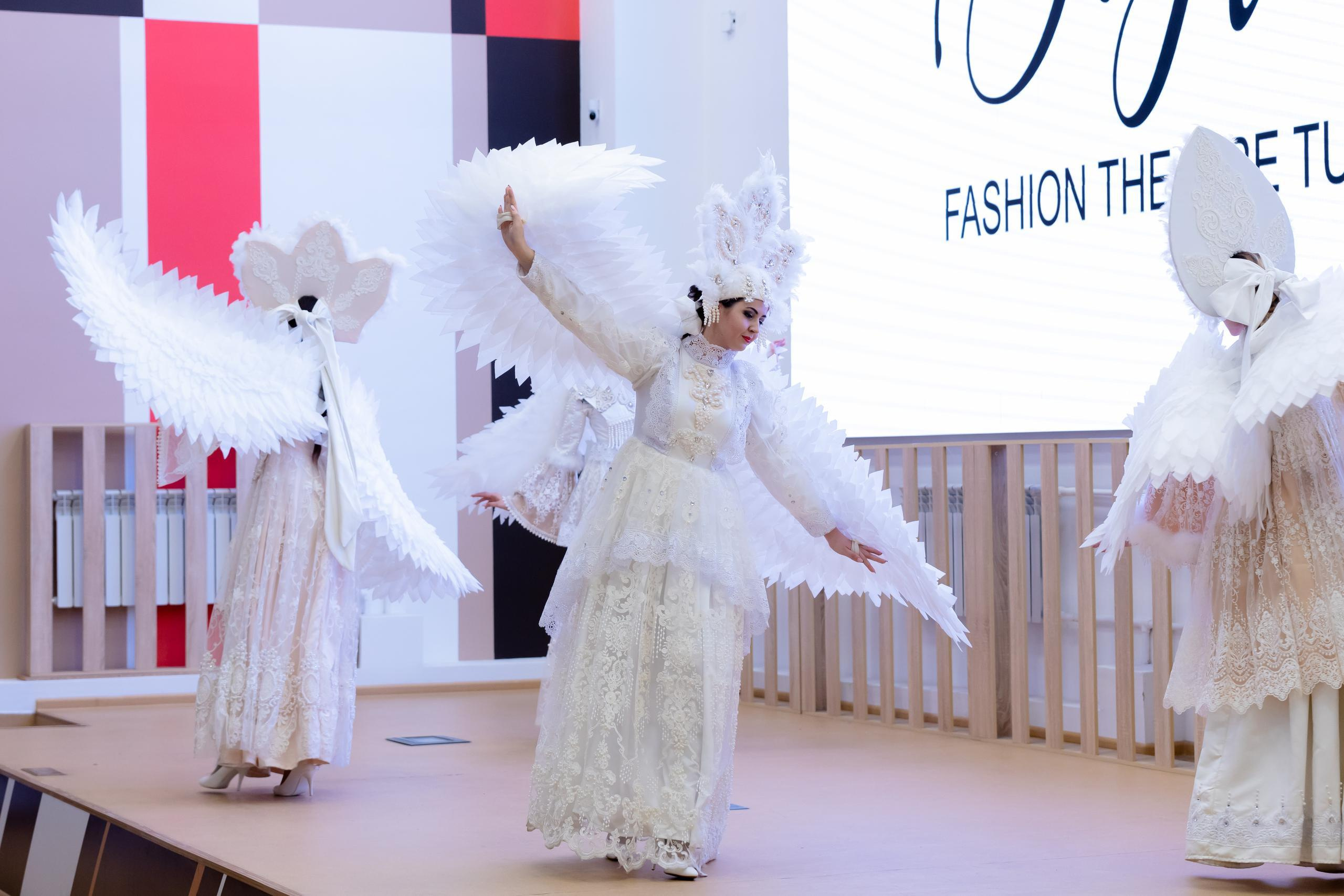 Репортаж 70-200 f2.8 Tamron g2. Показ театр моды «Стиль» («Style» город Тула). Фотограф в Туле Крупский АнДРей. Фотостудия «КАДР71» в Туле