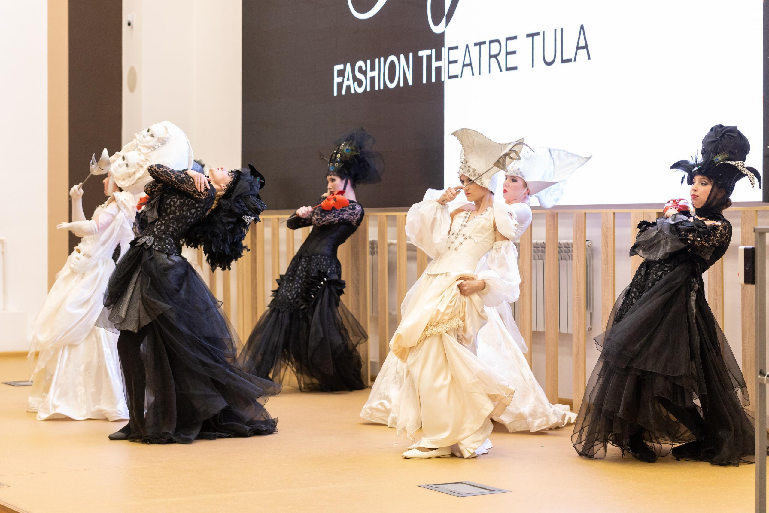 Репортаж 70-200 f2.8 Tamron g2. Показ театр моды «Стиль» («Style» город Тула). Фотограф в Туле Крупский АнДРей. Фотостудия «КАДР71» в Туле