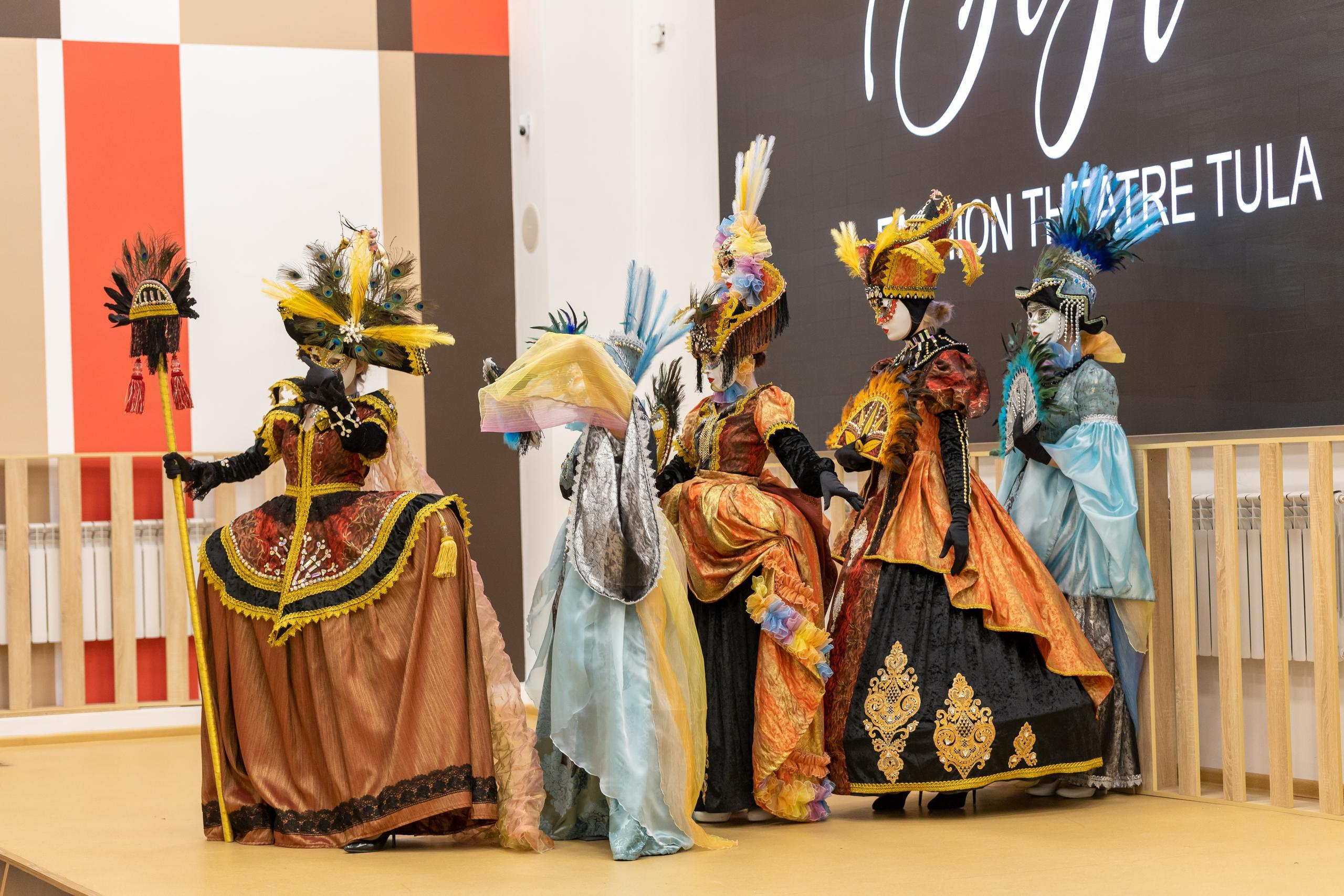 Репортаж 70-200 f2.8 Tamron g2. Показ театр моды «Стиль» («Style» город Тула). Фотограф в Туле Крупский АнДРей. Фотостудия «КАДР71» в Туле