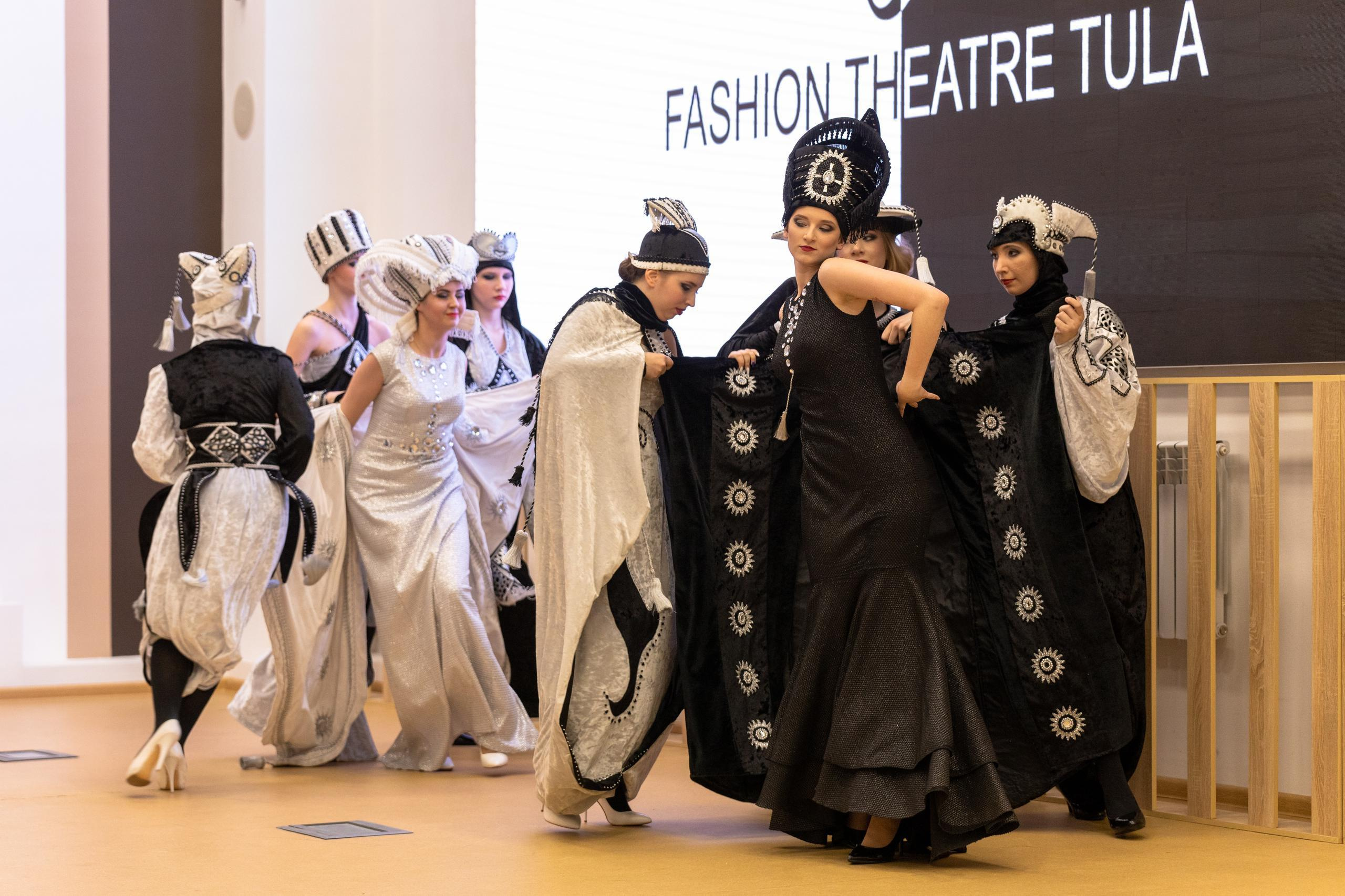 Репортаж 70-200 f2.8 Tamron g2. Показ театр моды «Стиль» («Style» город Тула). Фотограф в Туле Крупский АнДРей. Фотостудия «КАДР71» в Туле