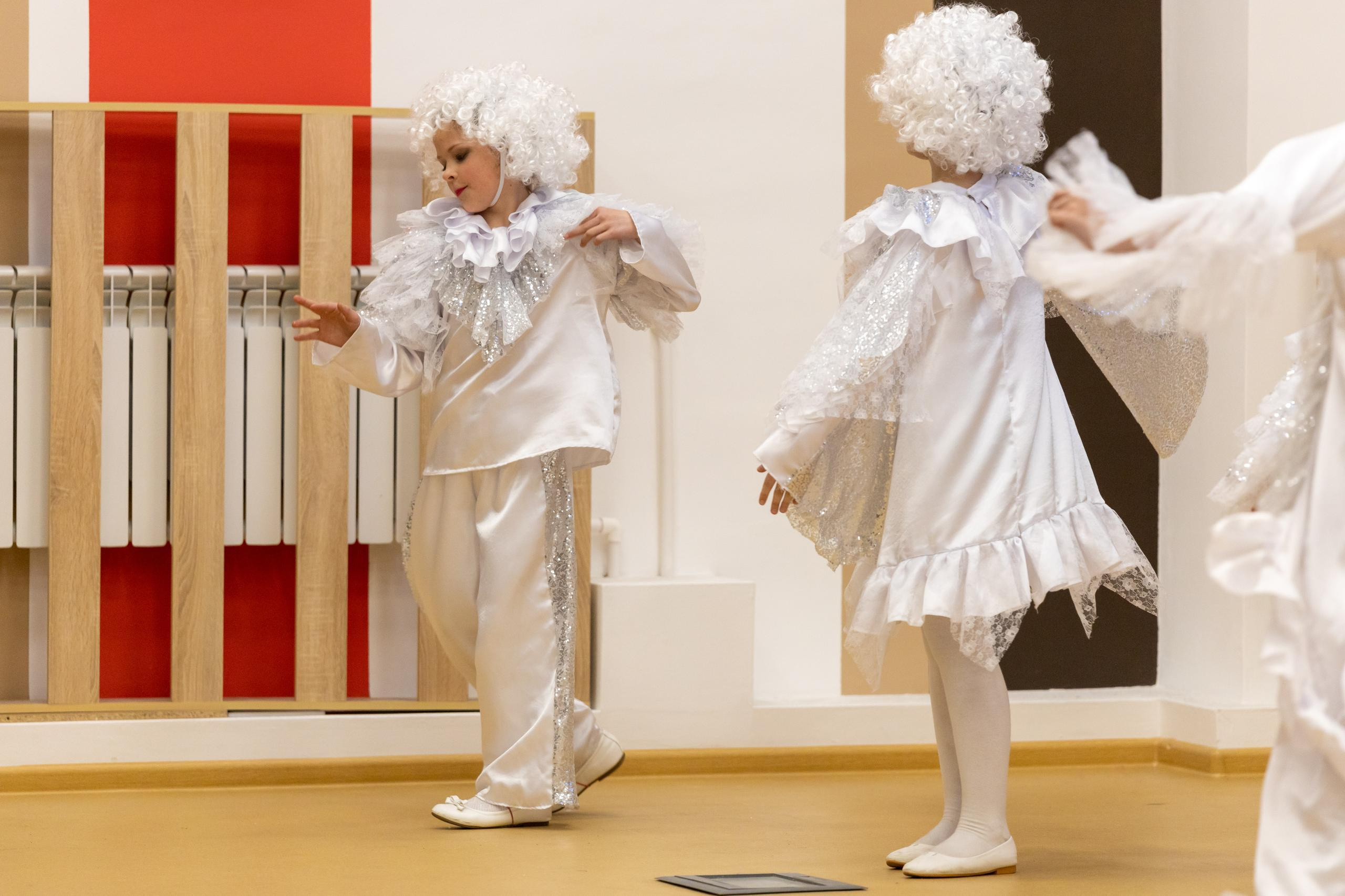 Репортаж 70-200 f2.8 Tamron g2. Показ театр моды «Стиль» («Style» город Тула). Фотограф в Туле Крупский АнДРей. Фотостудия «КАДР71» в Туле