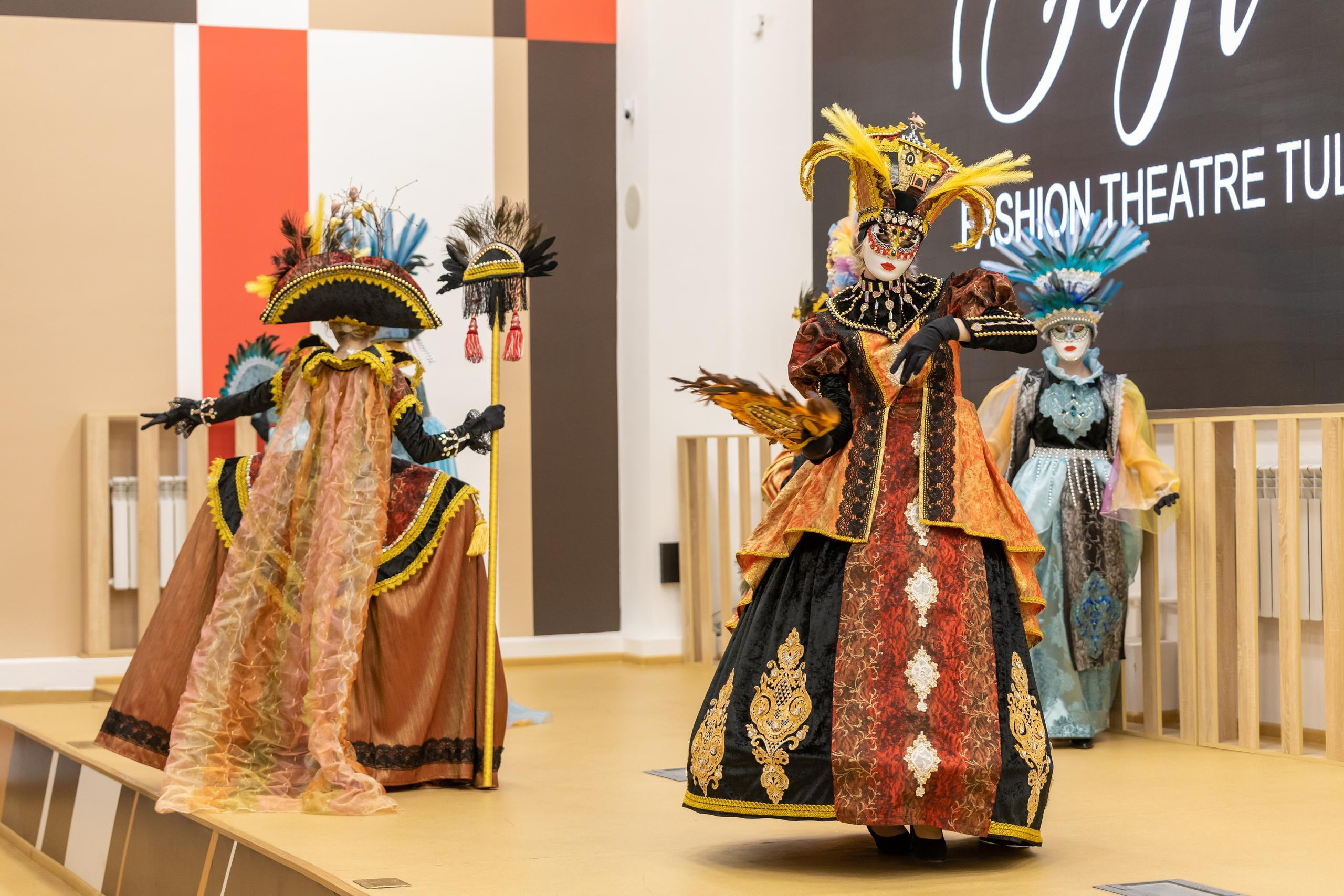 Репортаж 70-200 f2.8 Tamron g2. Показ театр моды «Стиль» («Style» город Тула). Фотограф в Туле Крупский АнДРей. Фотостудия «КАДР71» в Туле