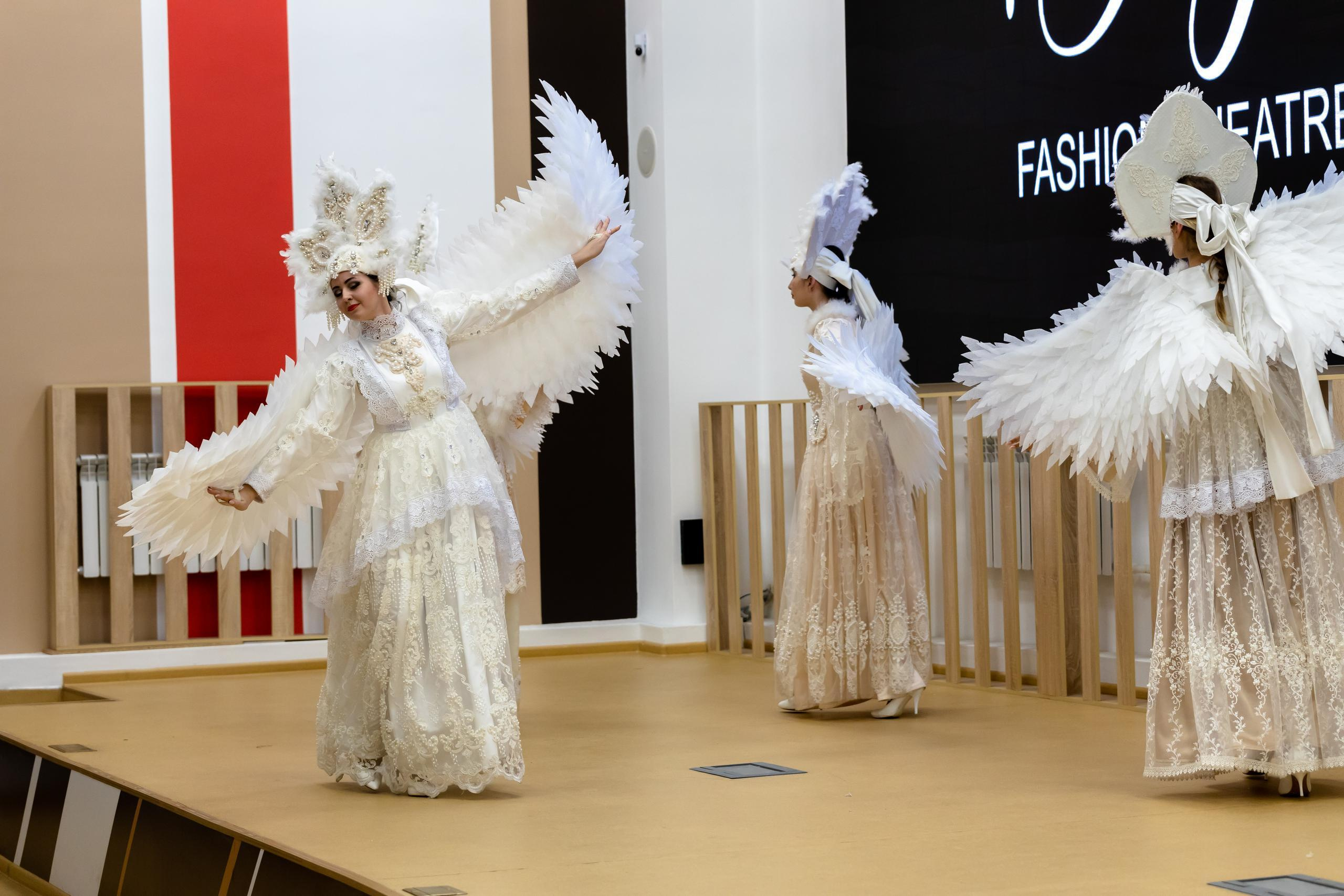 Репортаж 70-200 f2.8 Tamron g2. Показ театр моды «Стиль» («Style» город Тула). Фотограф в Туле Крупский АнДРей. Фотостудия «КАДР71» в Туле