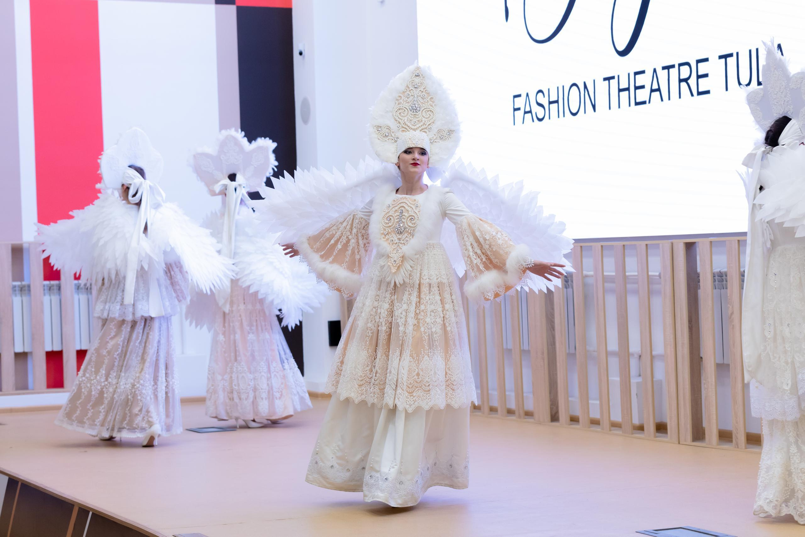 Репортаж 70-200 f2.8 Tamron g2. Показ театр моды «Стиль» («Style» город Тула). Фотограф в Туле Крупский АнДРей. Фотостудия «КАДР71» в Туле