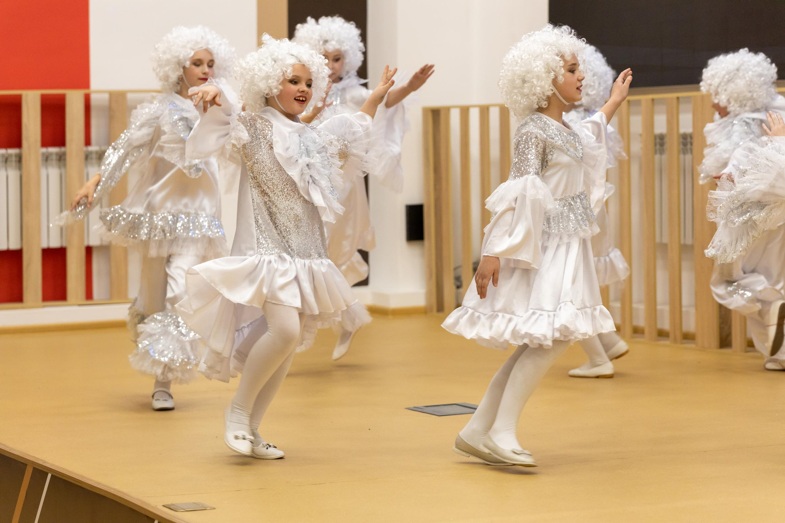 Репортаж 70-200 f2.8 Tamron g2. Показ театр моды «Стиль» («Style» город Тула). Фотограф в Туле Крупский АнДРей. Фотостудия «КАДР71» в Туле