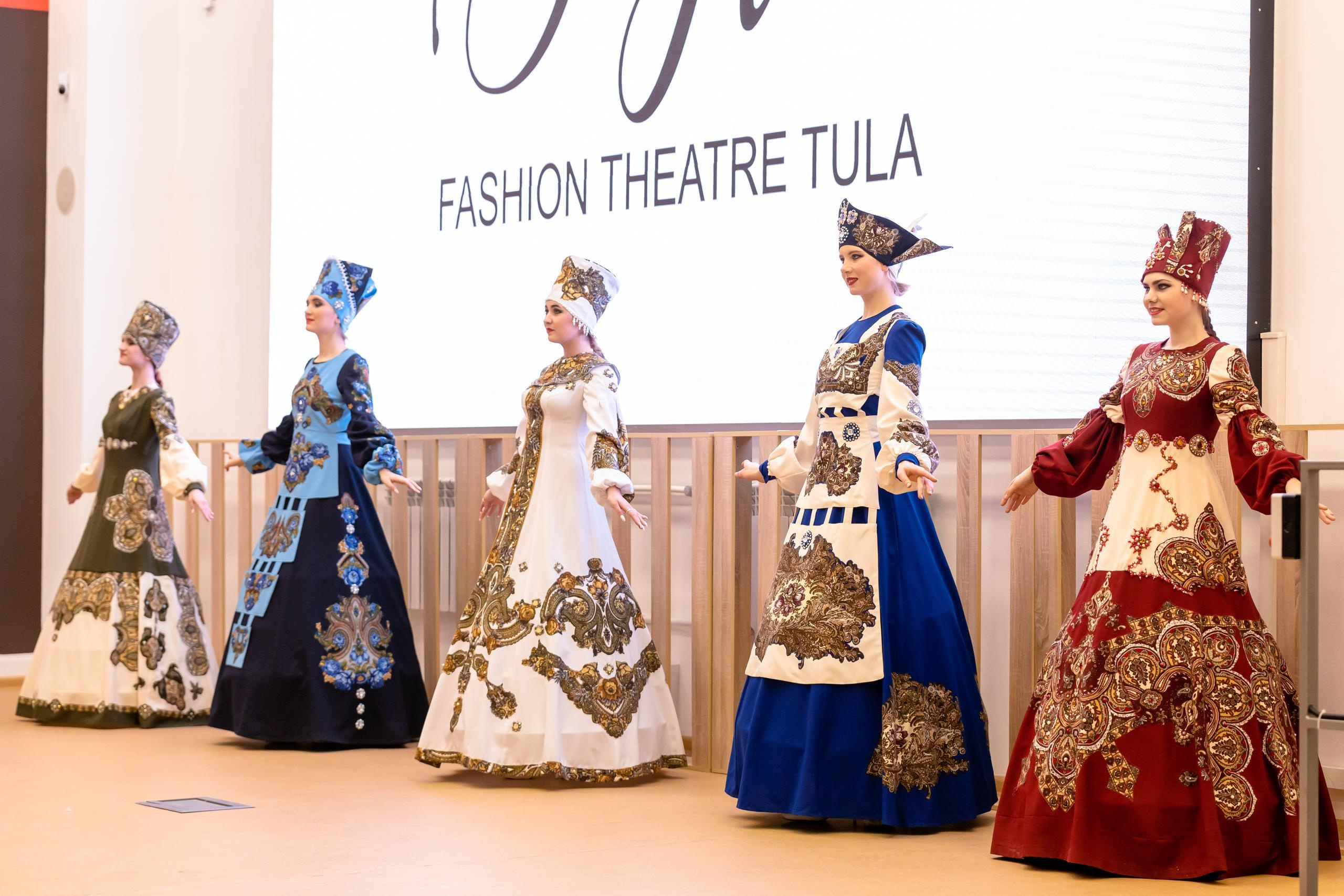 Репортаж 70-200 f2.8 Tamron g2. Показ театр моды «Стиль» («Style» город Тула). Фотограф в Туле Крупский АнДРей. Фотостудия «КАДР71» в Туле