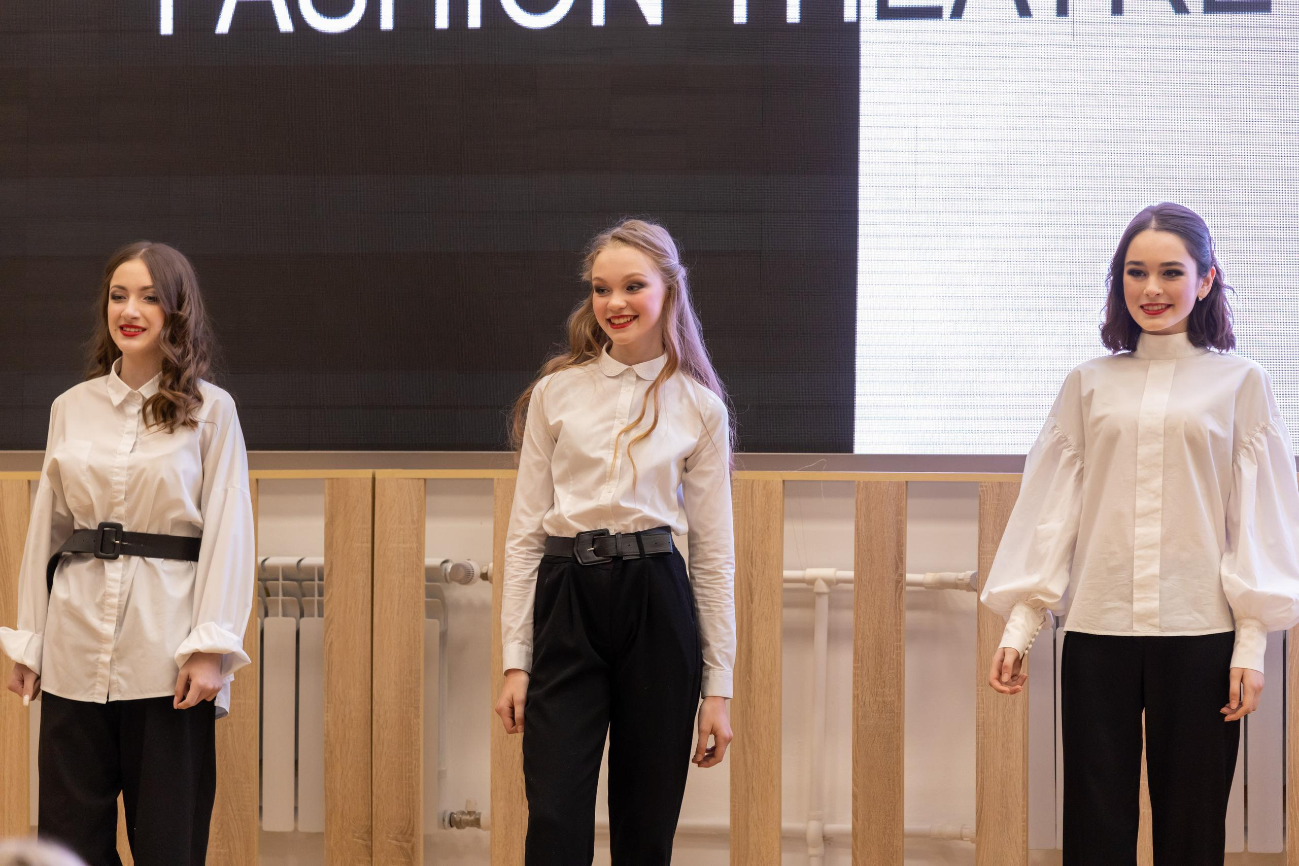 Репортаж 70-200 f2.8 Tamron g2. Показ театр моды «Стиль» («Style» город Тула). Фотограф в Туле Крупский АнДРей. Фотостудия «КАДР71» в Туле