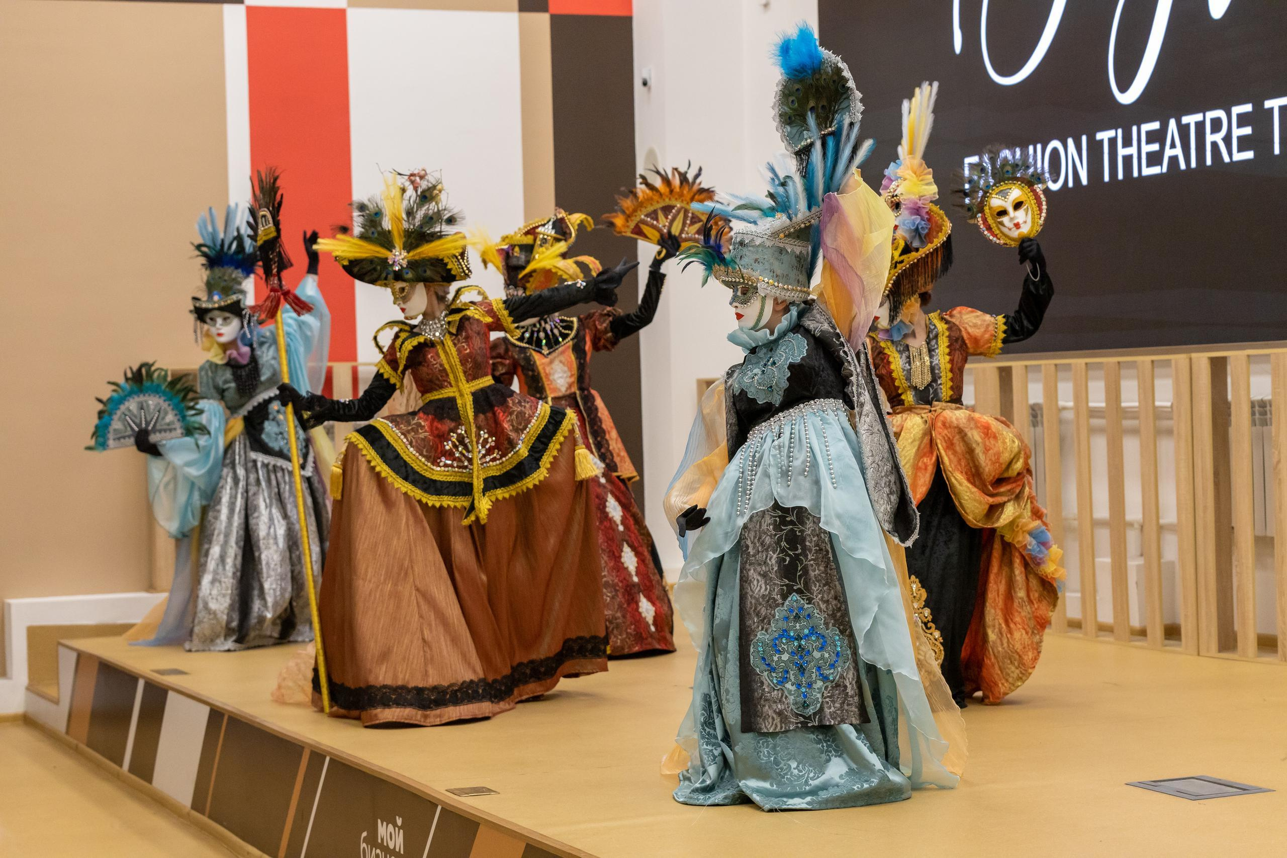 Репортаж 70-200 f2.8 Tamron g2. Показ театр моды «Стиль» («Style» город Тула). Фотограф в Туле Крупский АнДРей. Фотостудия «КАДР71» в Туле