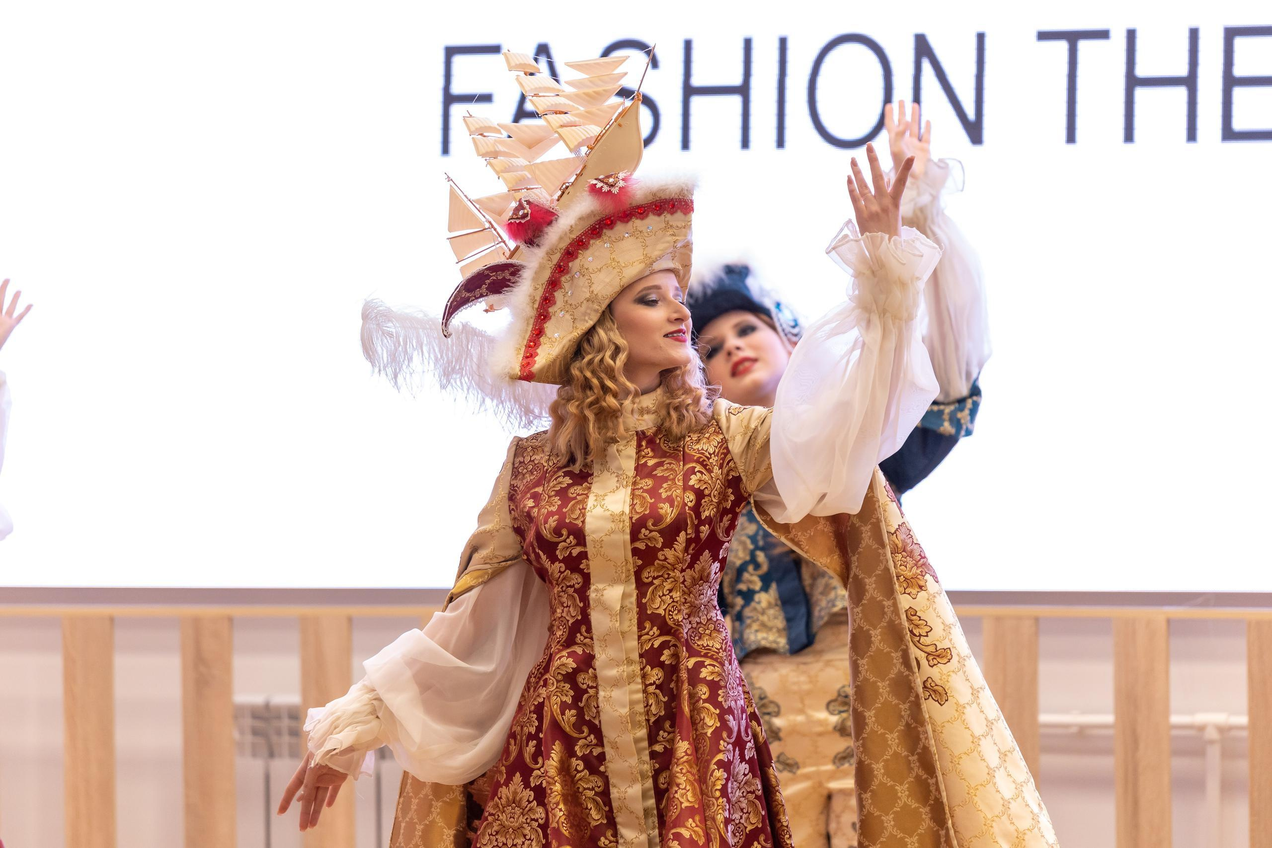 Репортаж 70-200 f2.8 Tamron g2. Показ театр моды «Стиль» («Style» город Тула). Фотограф в Туле Крупский АнДРей. Фотостудия «КАДР71» в Туле