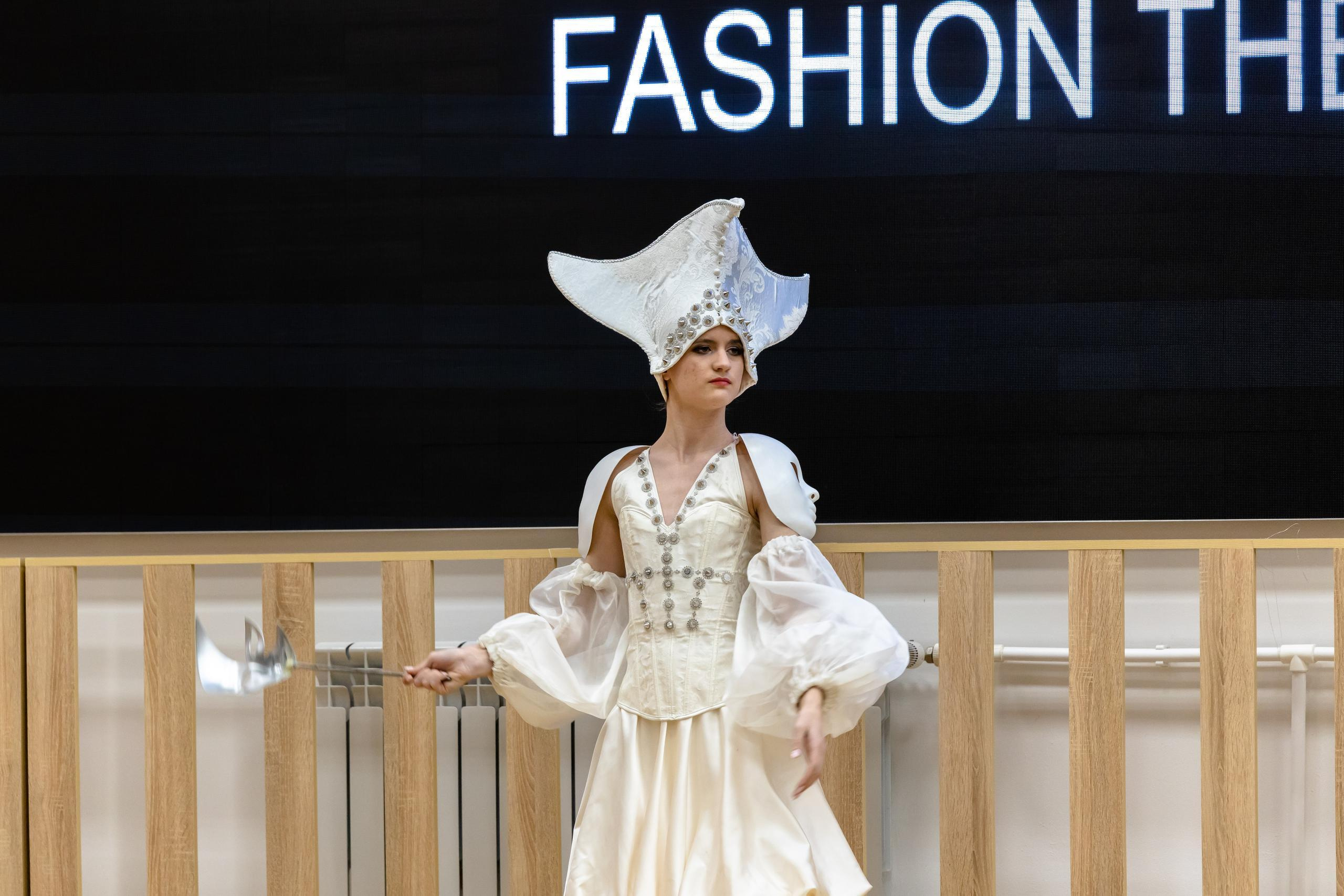 Репортаж 70-200 f2.8 Tamron g2. Показ театр моды «Стиль» («Style» город Тула). Фотограф в Туле Крупский АнДРей. Фотостудия «КАДР71» в Туле