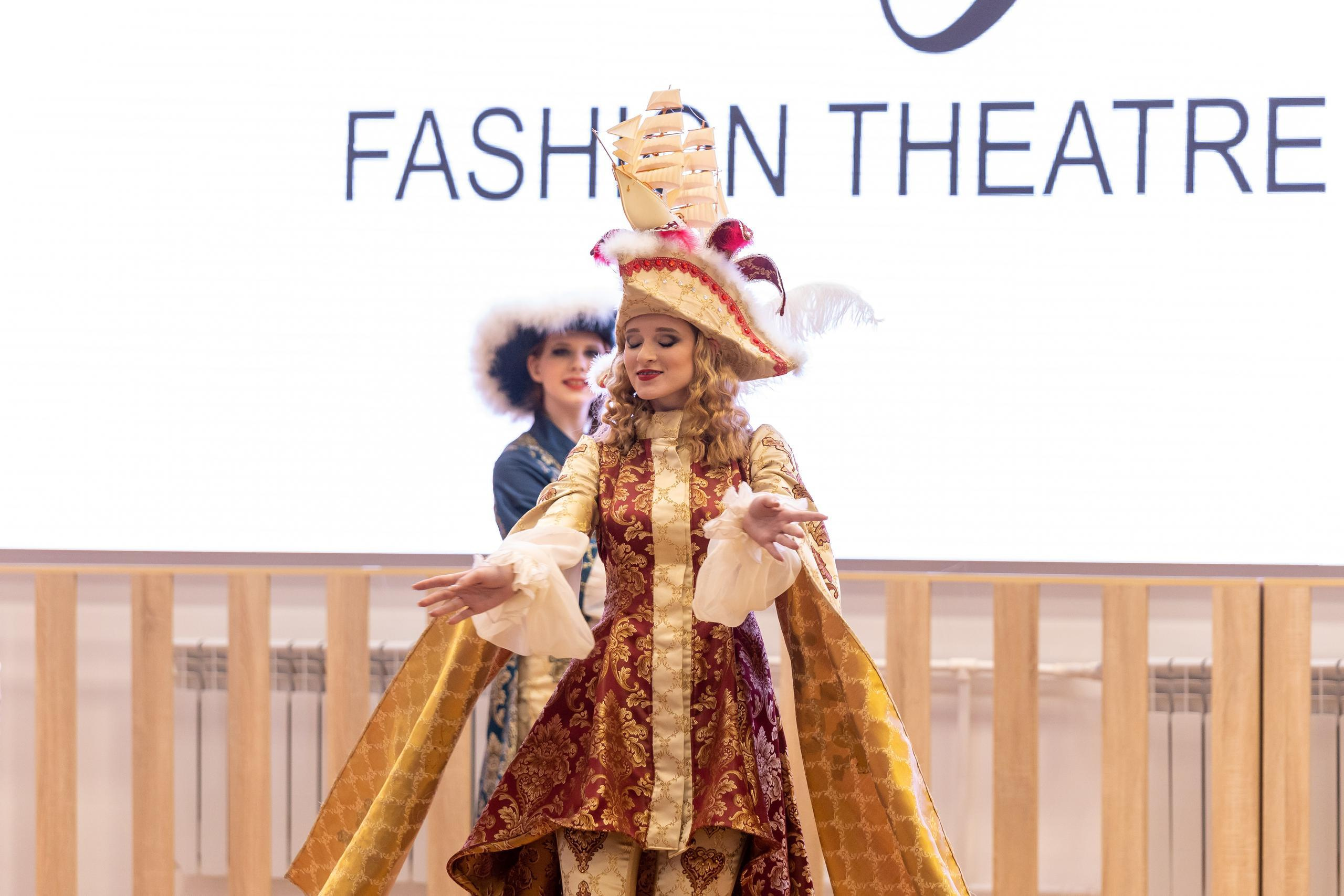 Репортаж 70-200 f2.8 Tamron g2. Показ театр моды «Стиль» («Style» город Тула). Фотограф в Туле Крупский АнДРей. Фотостудия «КАДР71» в Туле