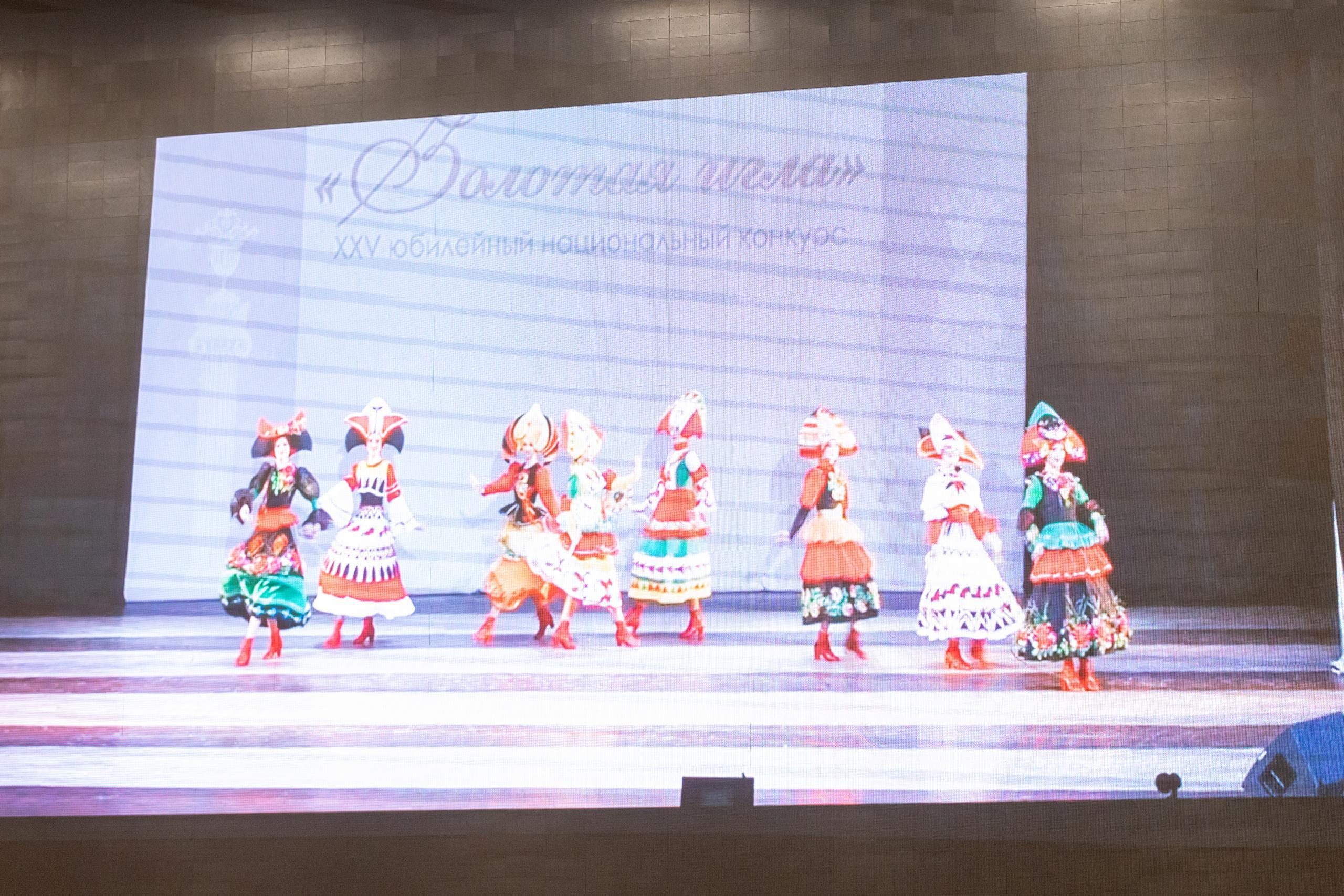 Репортаж 70-200 f2.8 Tamron g2. Показ театр моды «Стиль» («Style» город Тула). Фотограф в Туле Крупский АнДРей. Фотостудия «КАДР71» в Туле