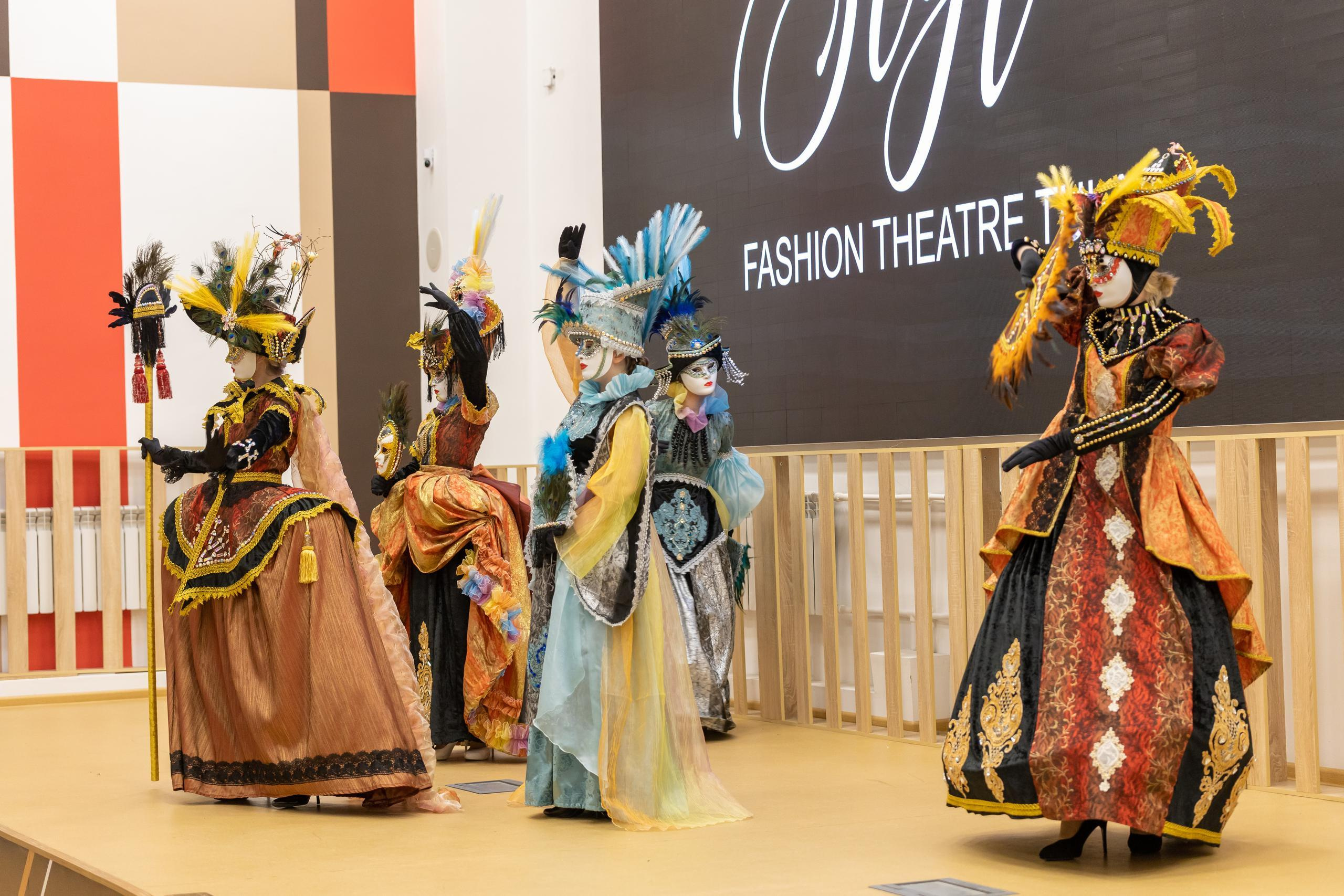 Репортаж 70-200 f2.8 Tamron g2. Показ театр моды «Стиль» («Style» город Тула). Фотограф в Туле Крупский АнДРей. Фотостудия «КАДР71» в Туле