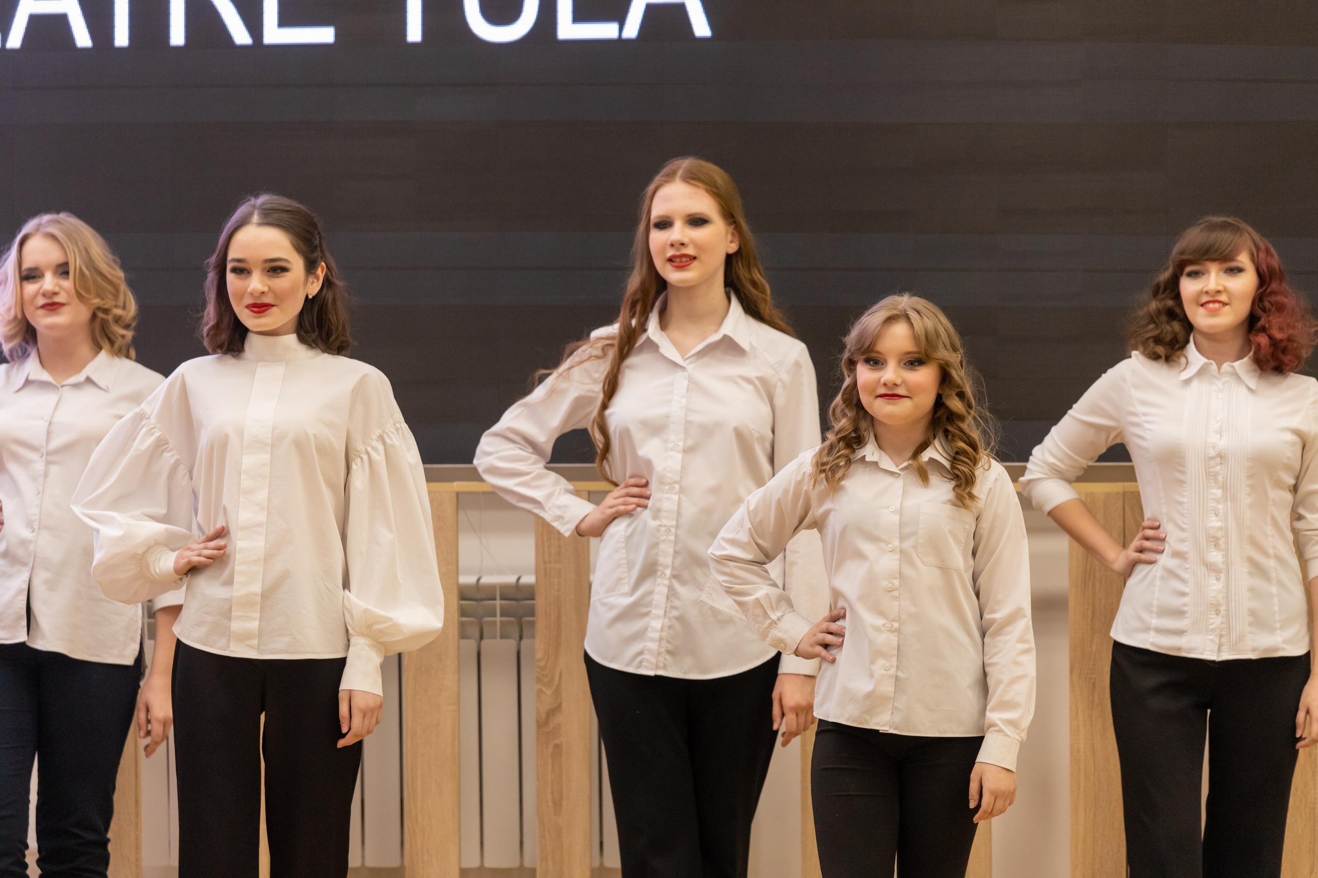 Репортаж 70-200 f2.8 Tamron g2. Показ театр моды «Стиль» («Style» город Тула). Фотограф в Туле Крупский АнДРей. Фотостудия «КАДР71» в Туле