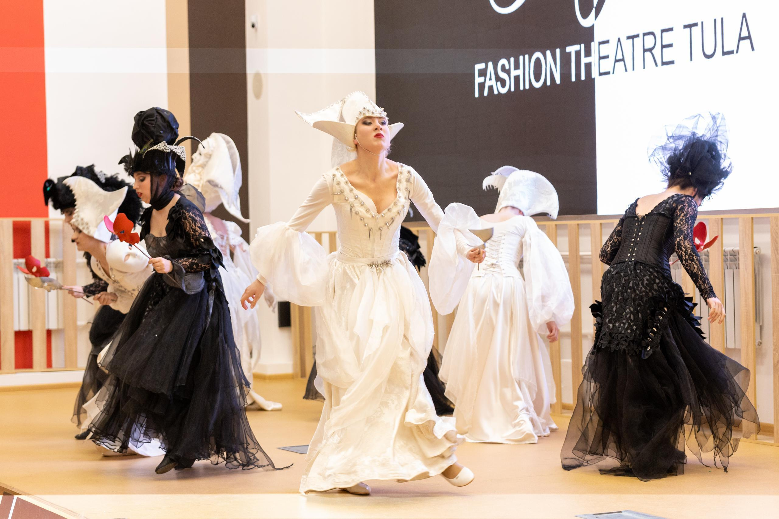 Репортаж 70-200 f2.8 Tamron g2. Показ театр моды «Стиль» («Style» город Тула). Фотограф в Туле Крупский АнДРей. Фотостудия «КАДР71» в Туле