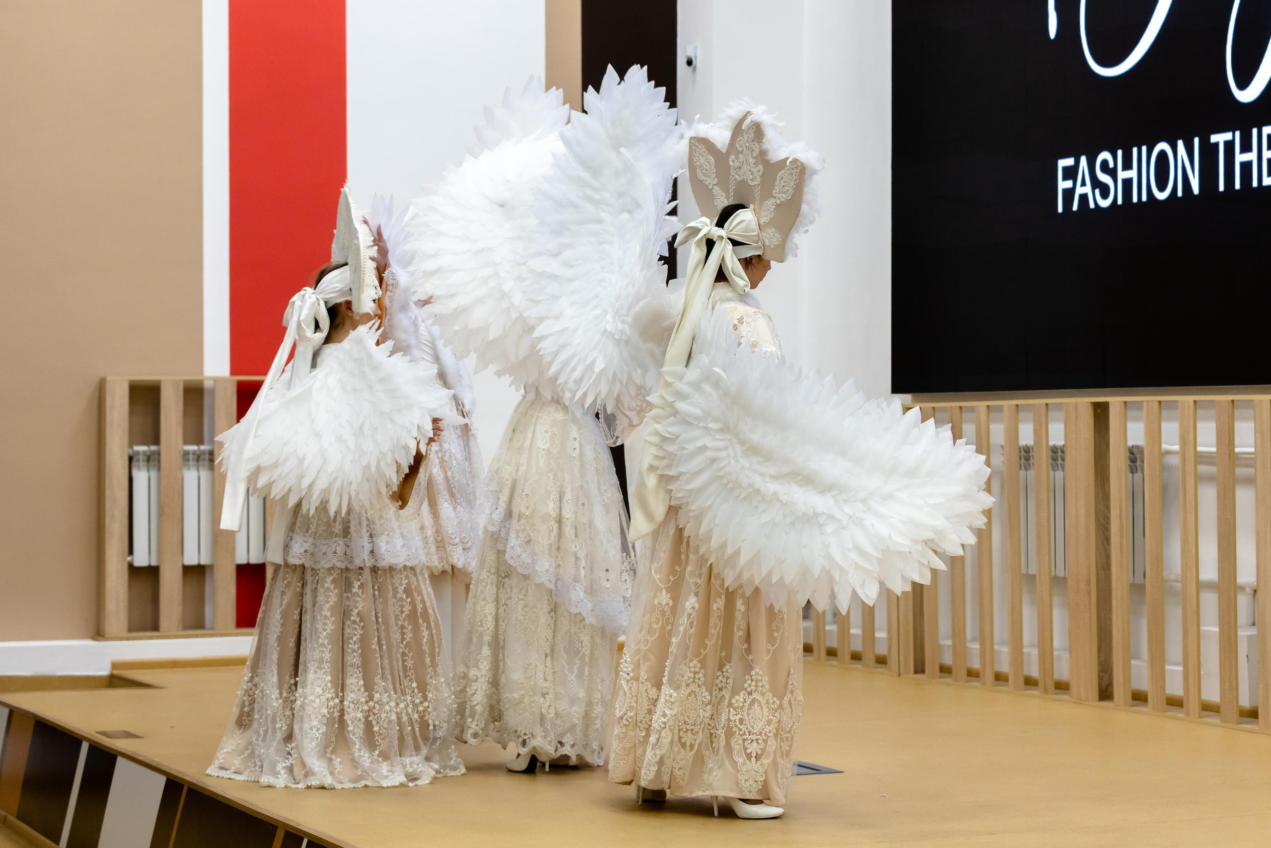 Репортаж 70-200 f2.8 Tamron g2. Показ театр моды «Стиль» («Style» город Тула). Фотограф в Туле Крупский АнДРей. Фотостудия «КАДР71» в Туле