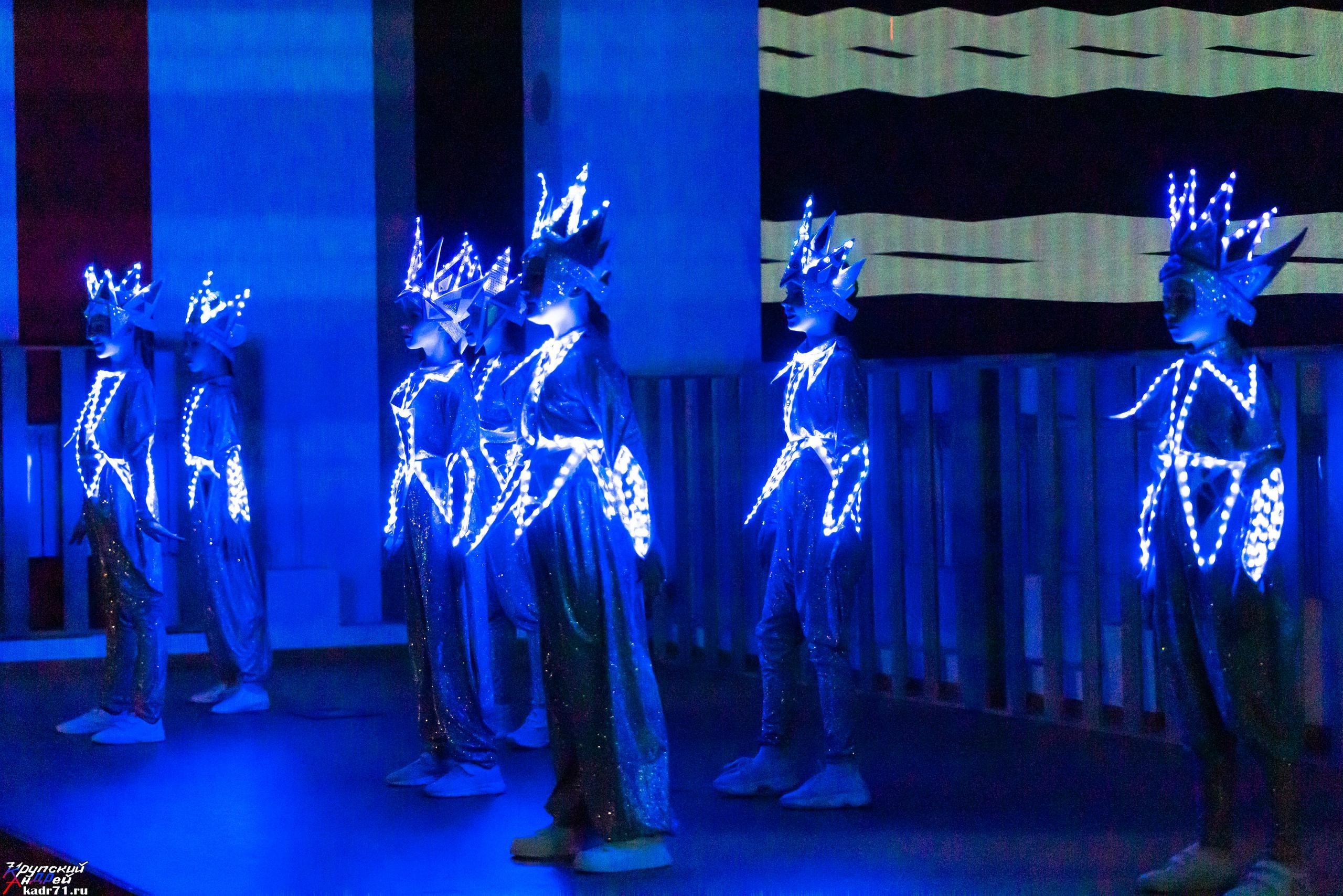 Репортаж 70-200 f2.8 Tamron g2. Показ театр моды «Стиль» («Style» город Тула). Фотограф в Туле Крупский АнДРей. Фотостудия «КАДР71» в Туле