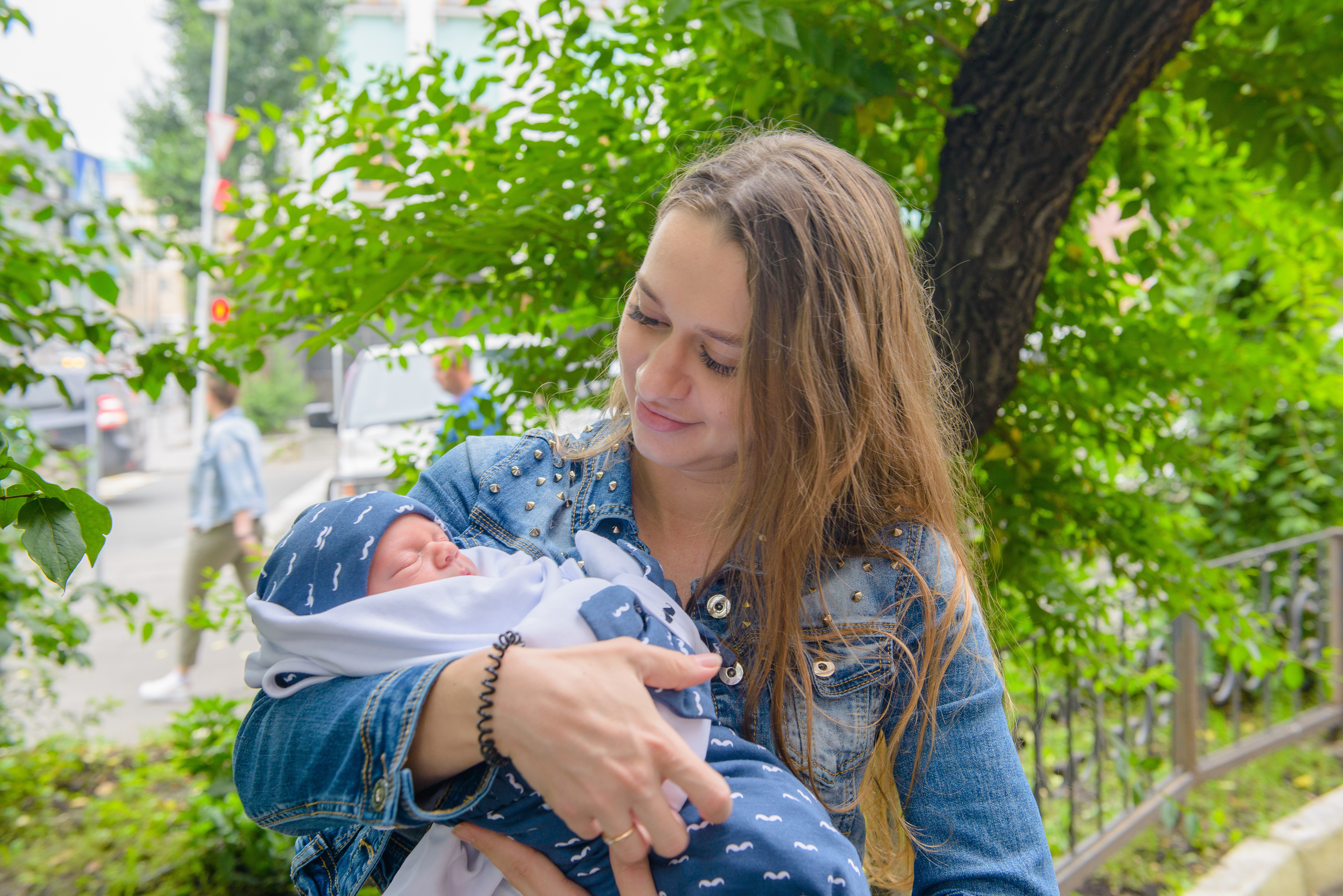 Выписка Жени и Максима. 4 роддом. Семейный и свадебный фотограф во Владивостоке