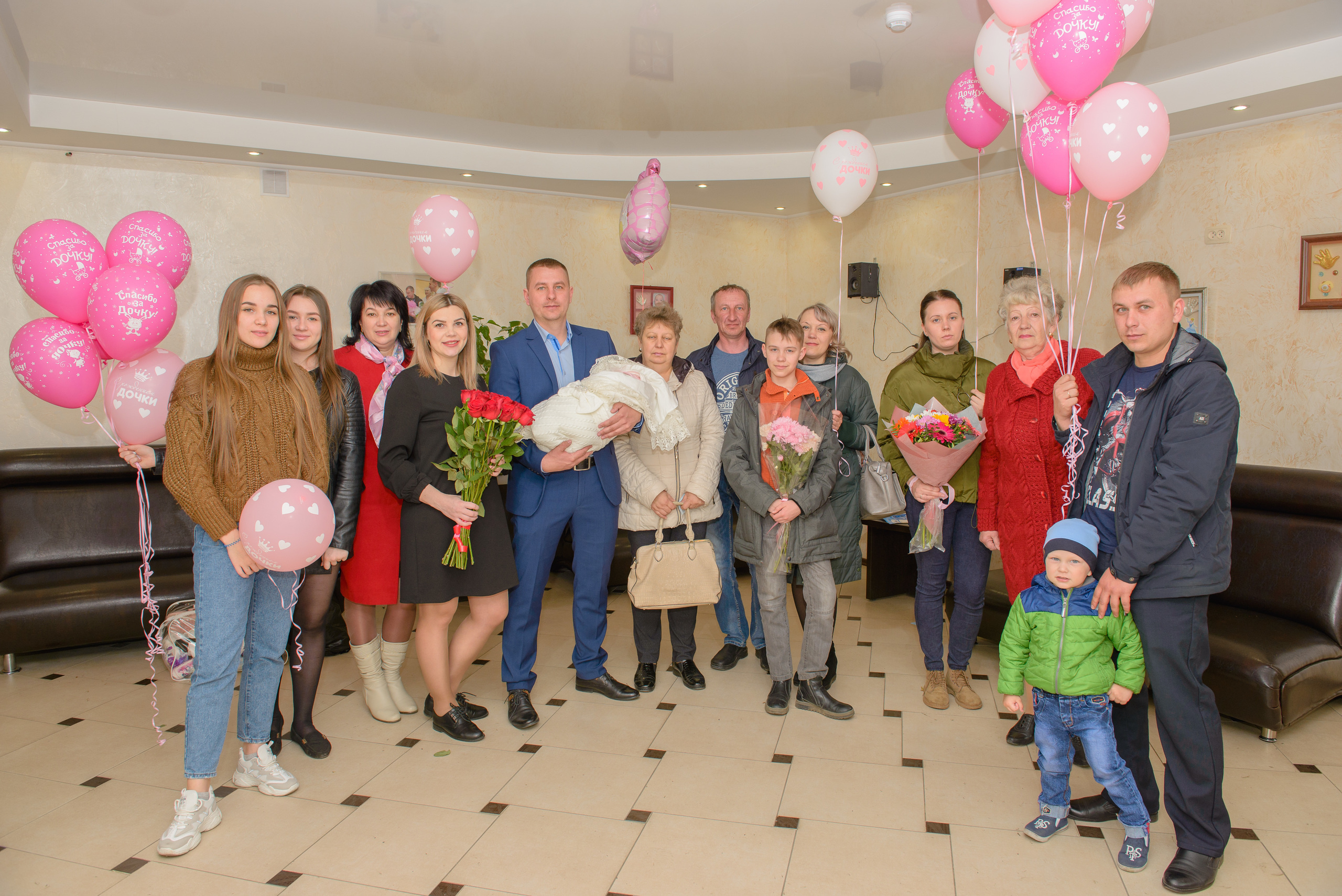 Выписка Марии. 3 роддом. Семейный и свадебный фотограф во Владивостоке