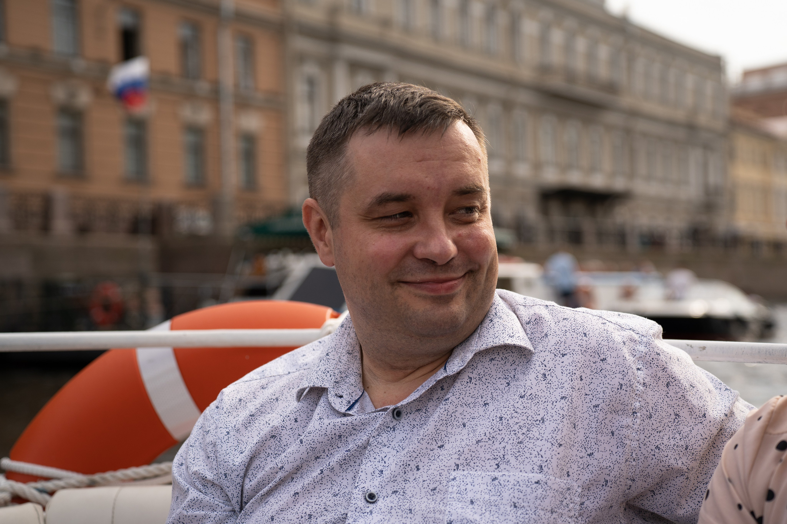 Прогулка на катере, тренинг, игры. Концертный и репортажный фотограф в Санкт-Петербурге Слава Пахомов