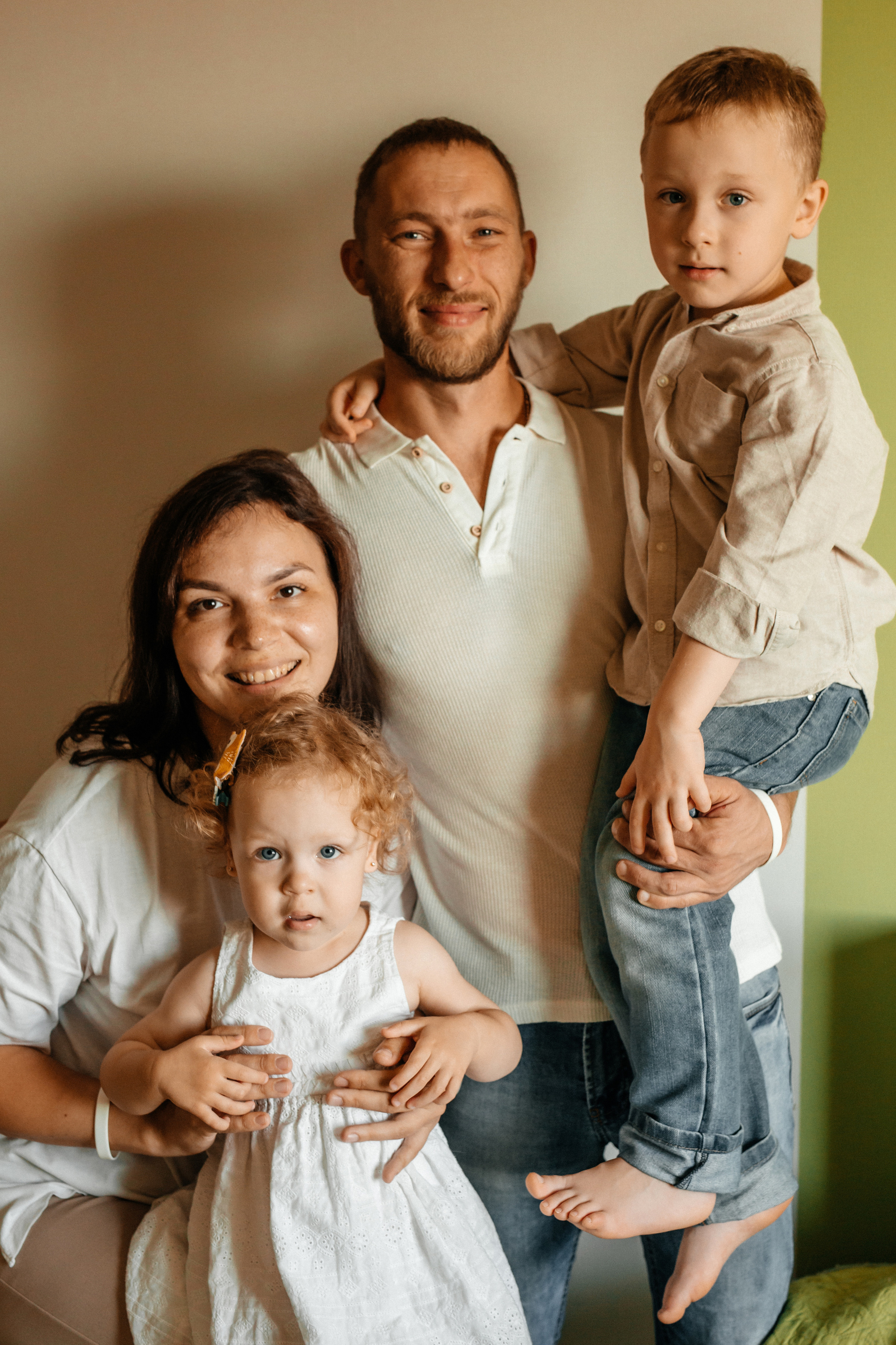 Лиза+Женя+Юля+Тёма. Семейный фотограф в Минске Саша Павлюк