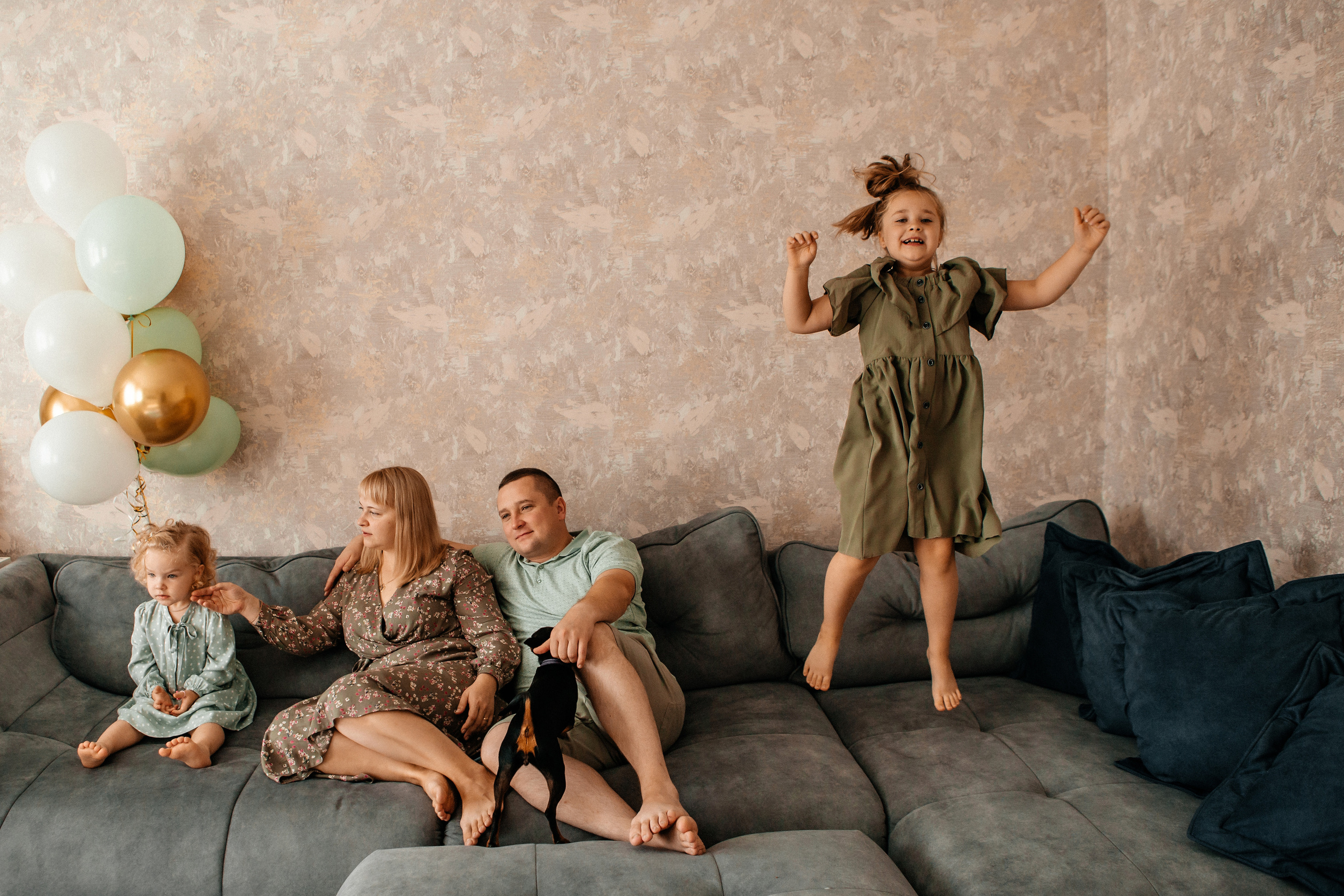 Настя+Денис=Варя и Соня. Семейный фотограф в Минске Саша Павлюк