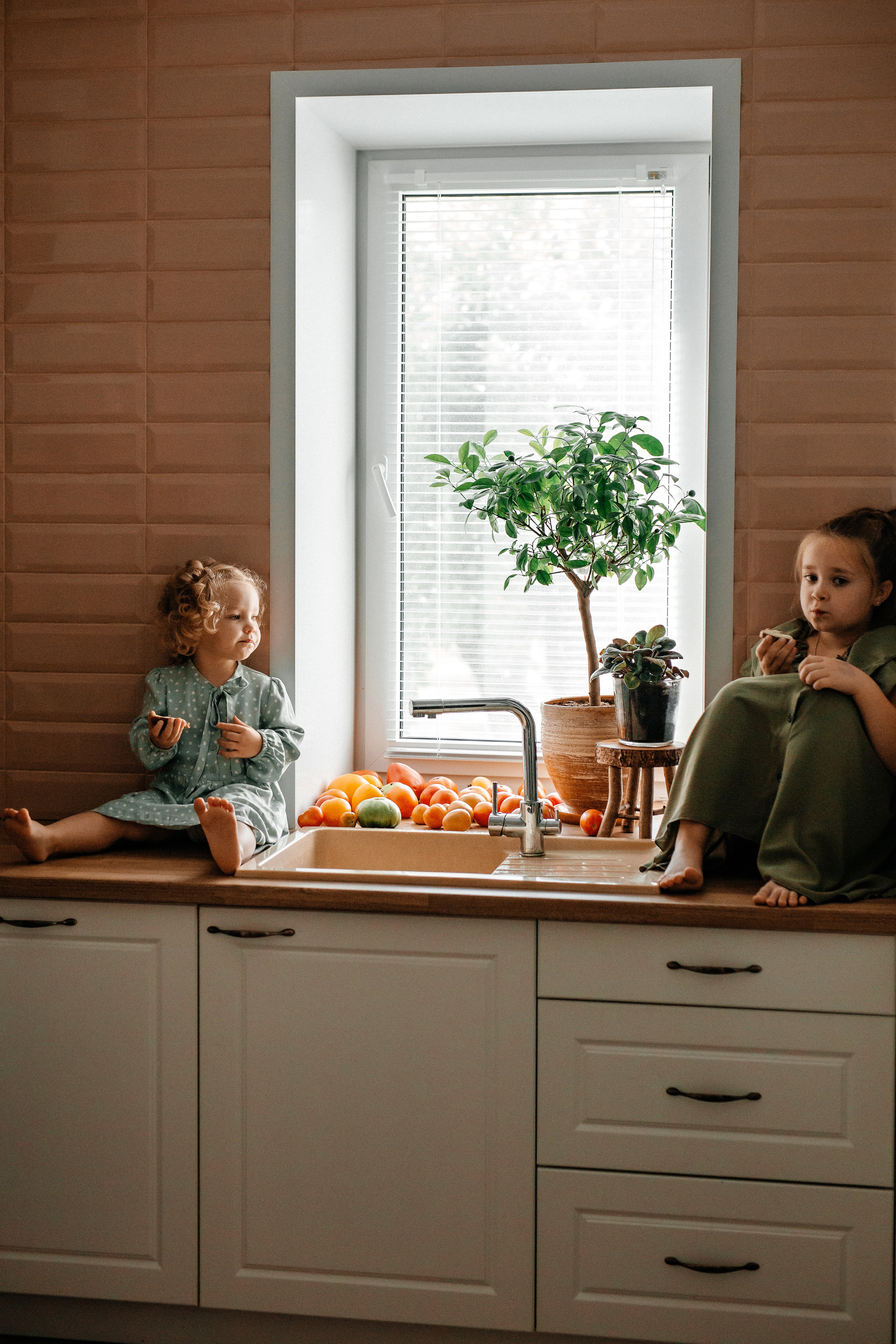 Настя+Денис=Варя и Соня. Семейный фотограф в Минске Саша Павлюк