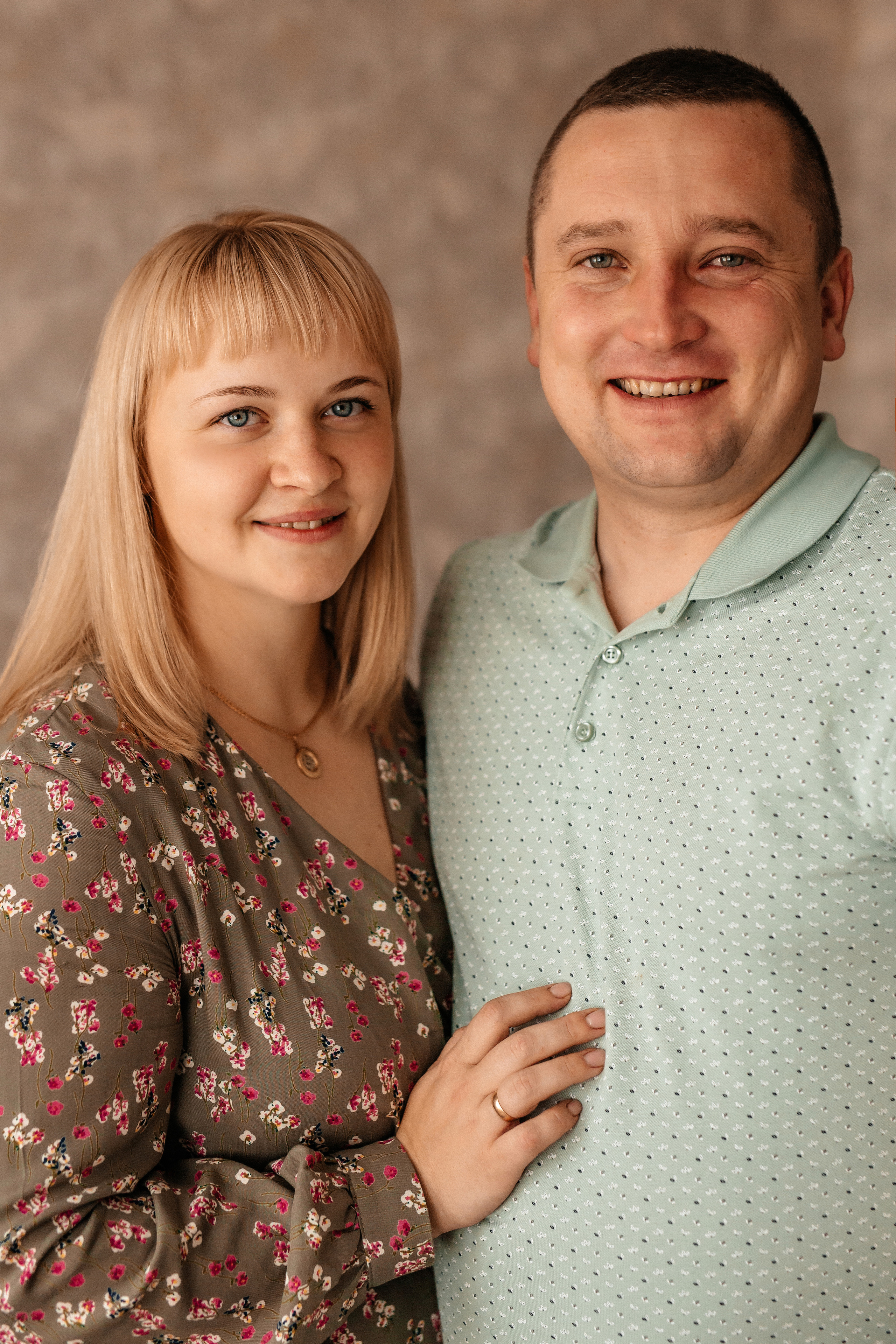 Настя+Денис=Варя и Соня. Семейный фотограф в Минске Саша Павлюк