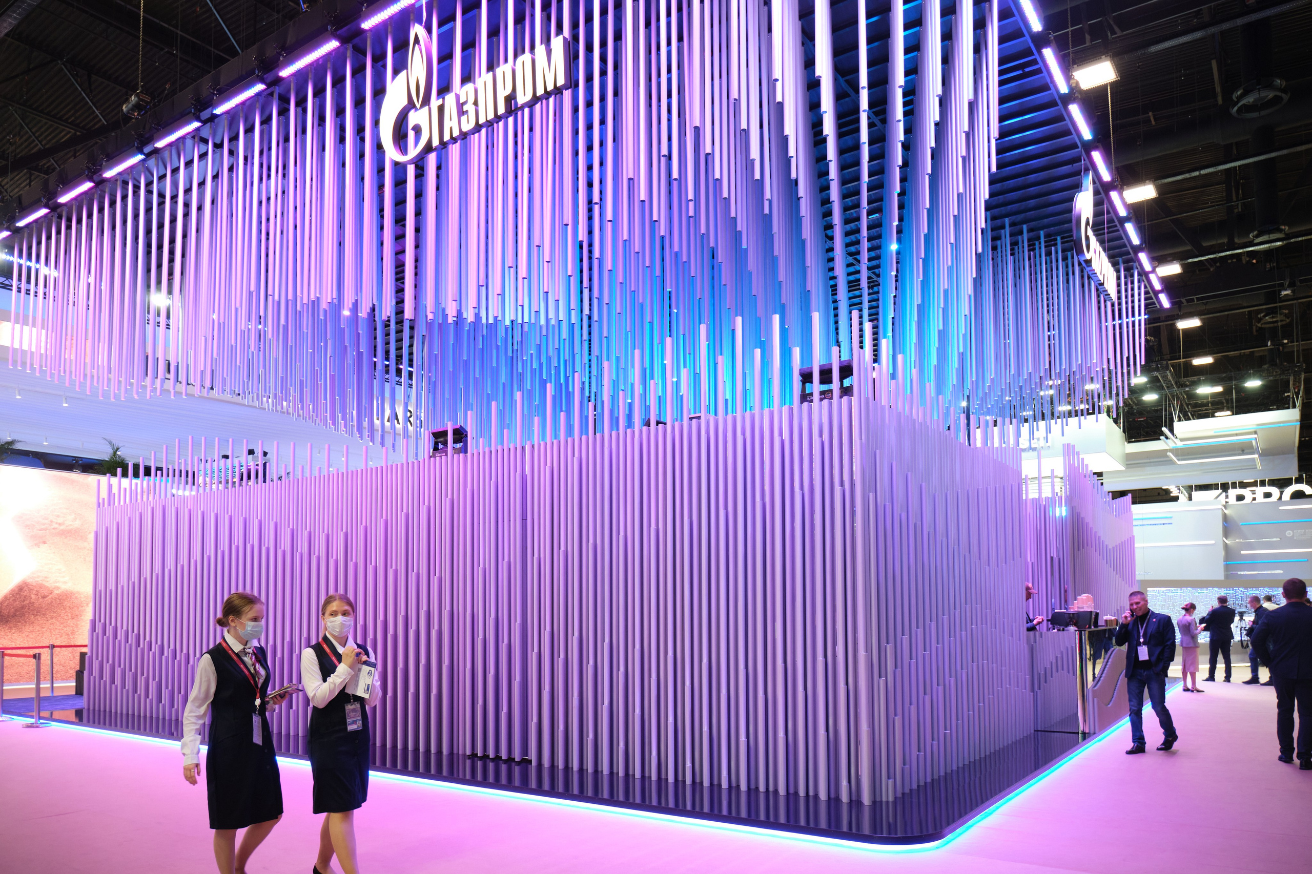 ПМЭФ 2022. Люди и атмосфера. Профессиональный фотограф в Москве Павел Жданов