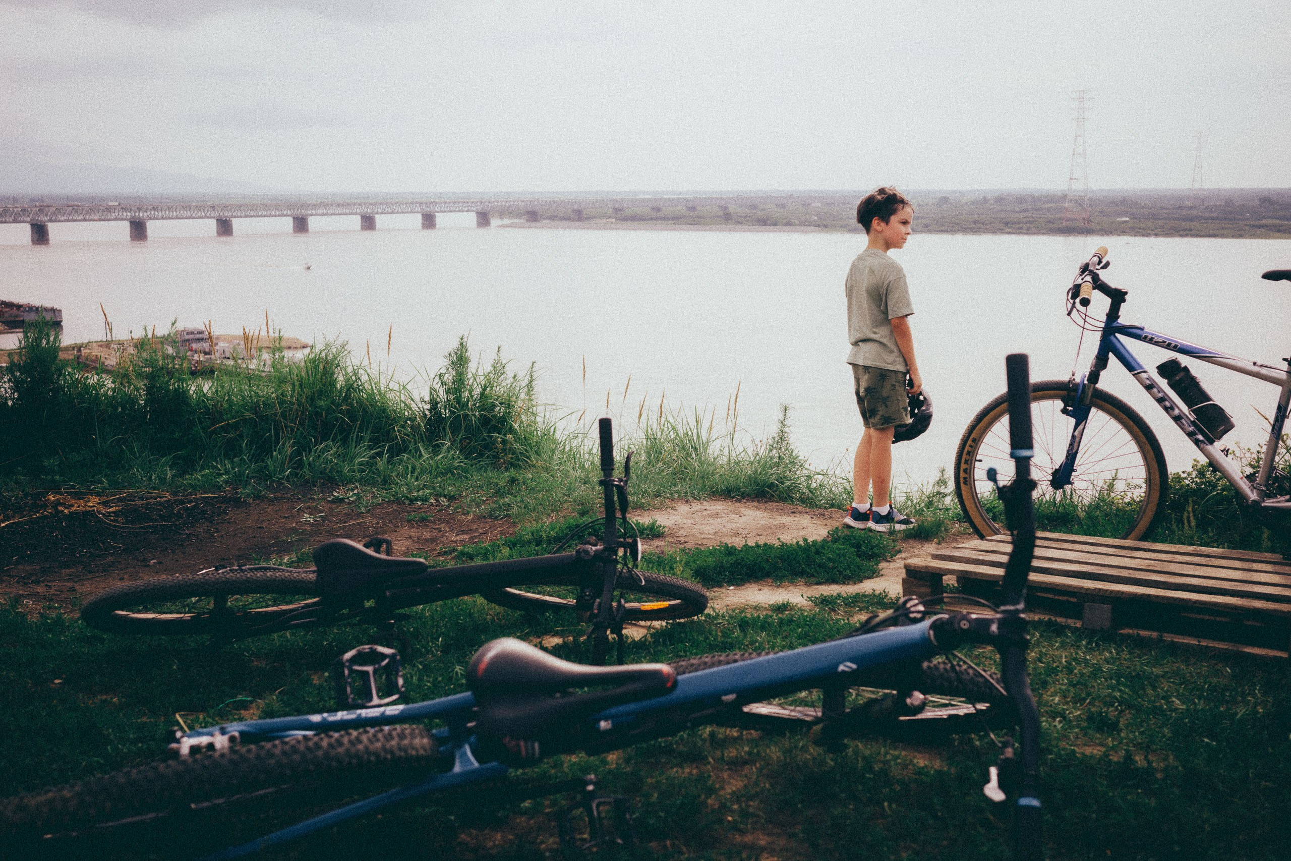Вело прогулка с семьей. Фото журналист