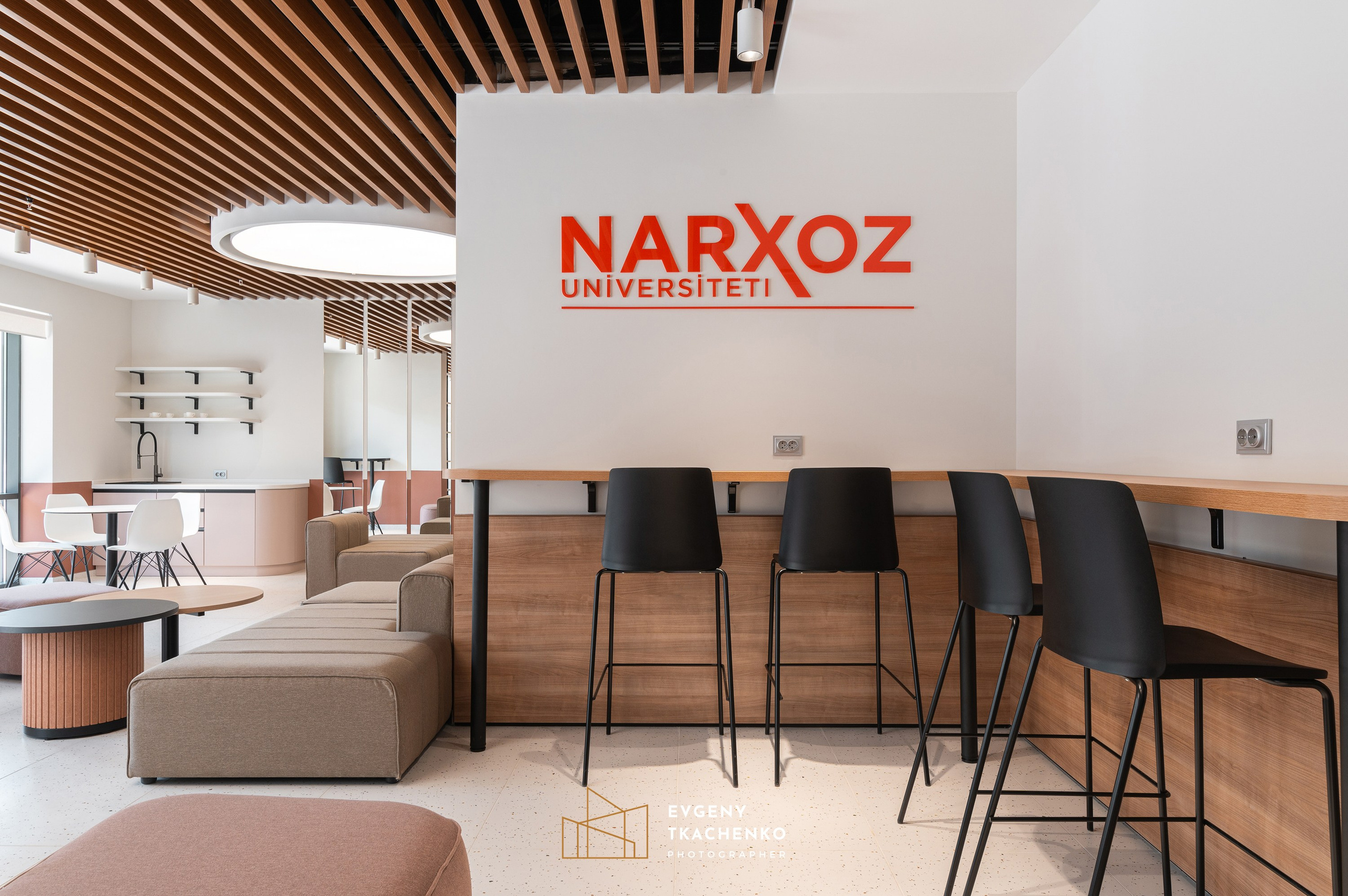 Общежитие университета NarXoz в Алматы. Архитектурный и интерьерный фотограф в Казахстане