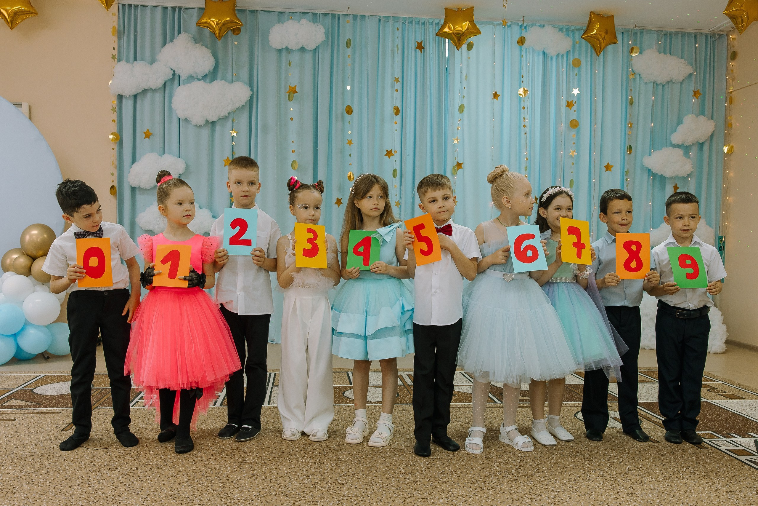 Выпускной в ДС -29. Выпускные альбомы Натальи Бутко: Новороссийск, Анапа, Геленджик