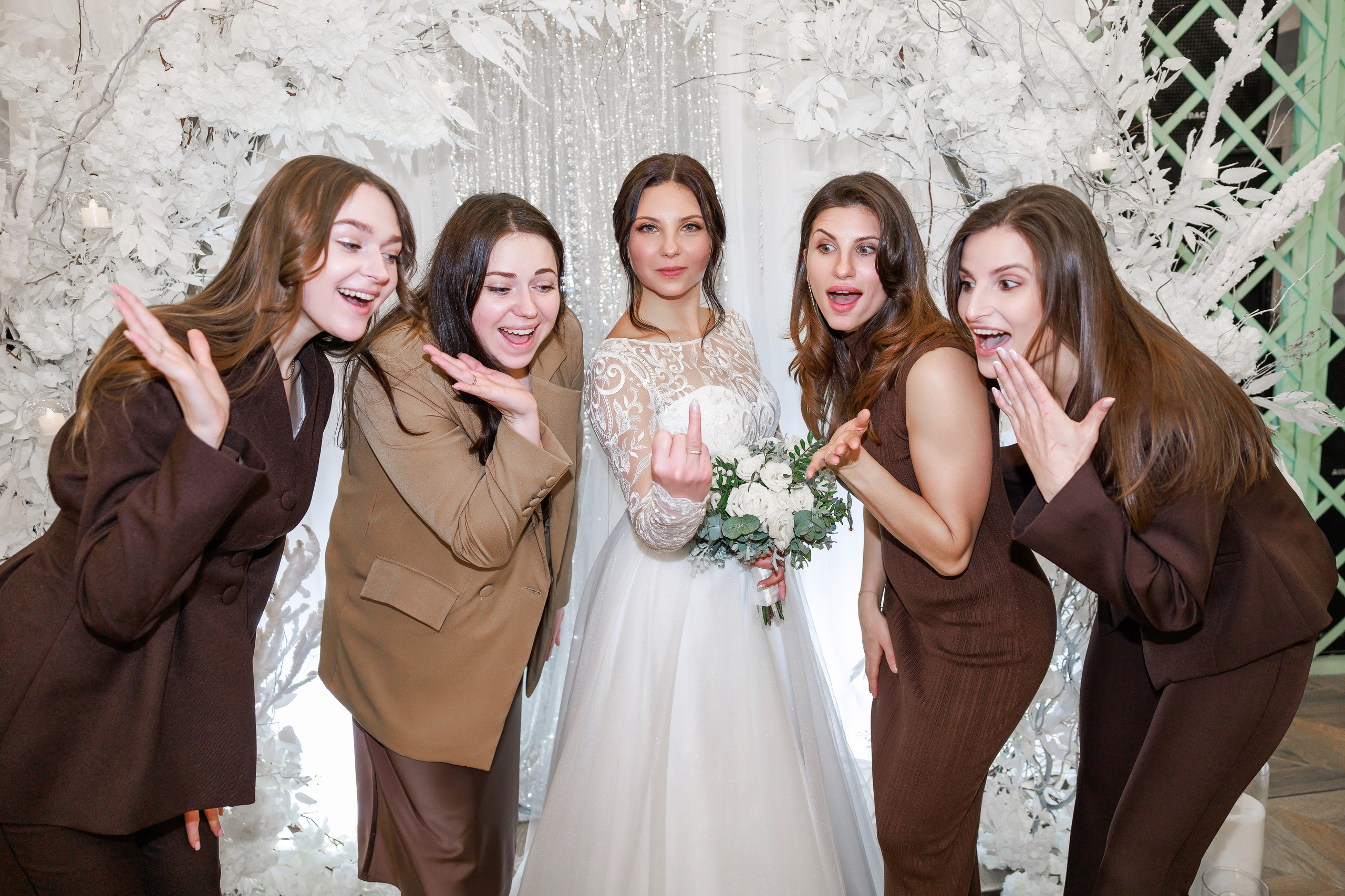 Свадьба в клубе Леонида Тягачёва. Семейный фотограф в Дмитрове Валентина Халикова