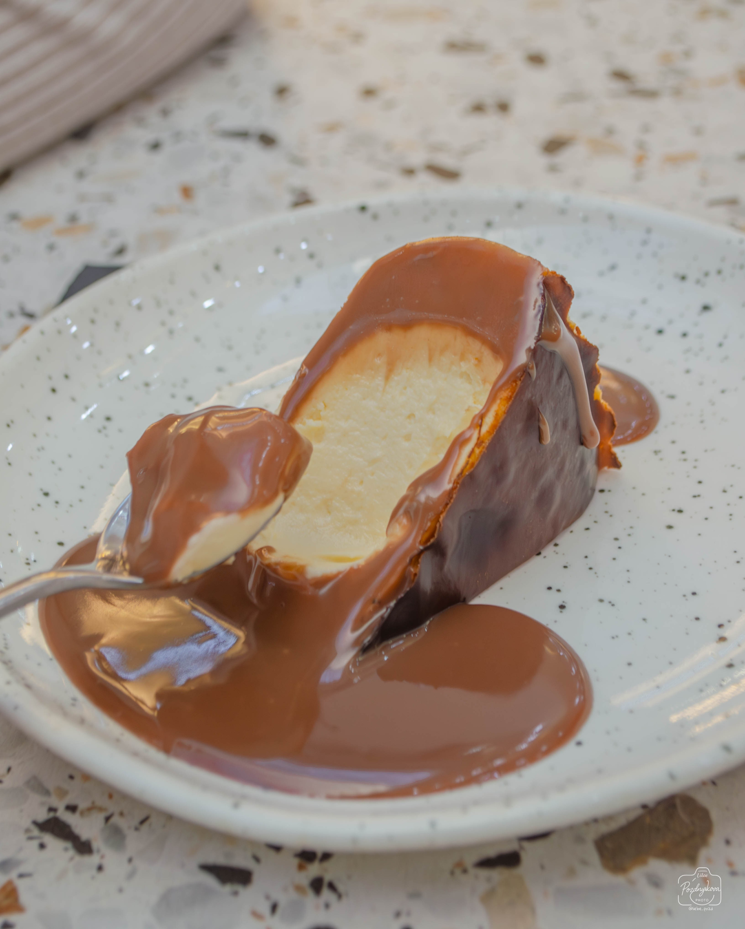 Прогулочная фотосессия кофейня Biggies Барнаул|Кристина Плетнева. Фотограф-видеограф Познякова Любовь