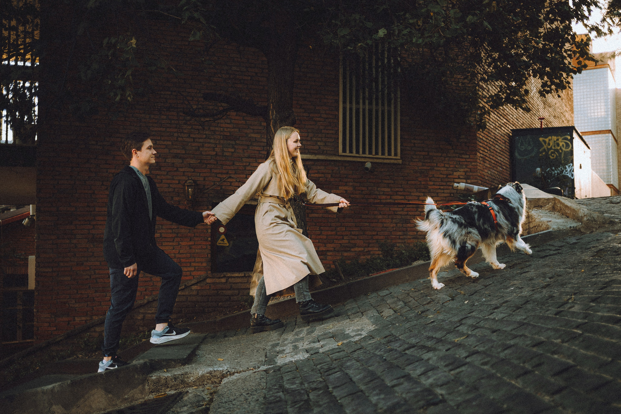 Саша, Рома и Один