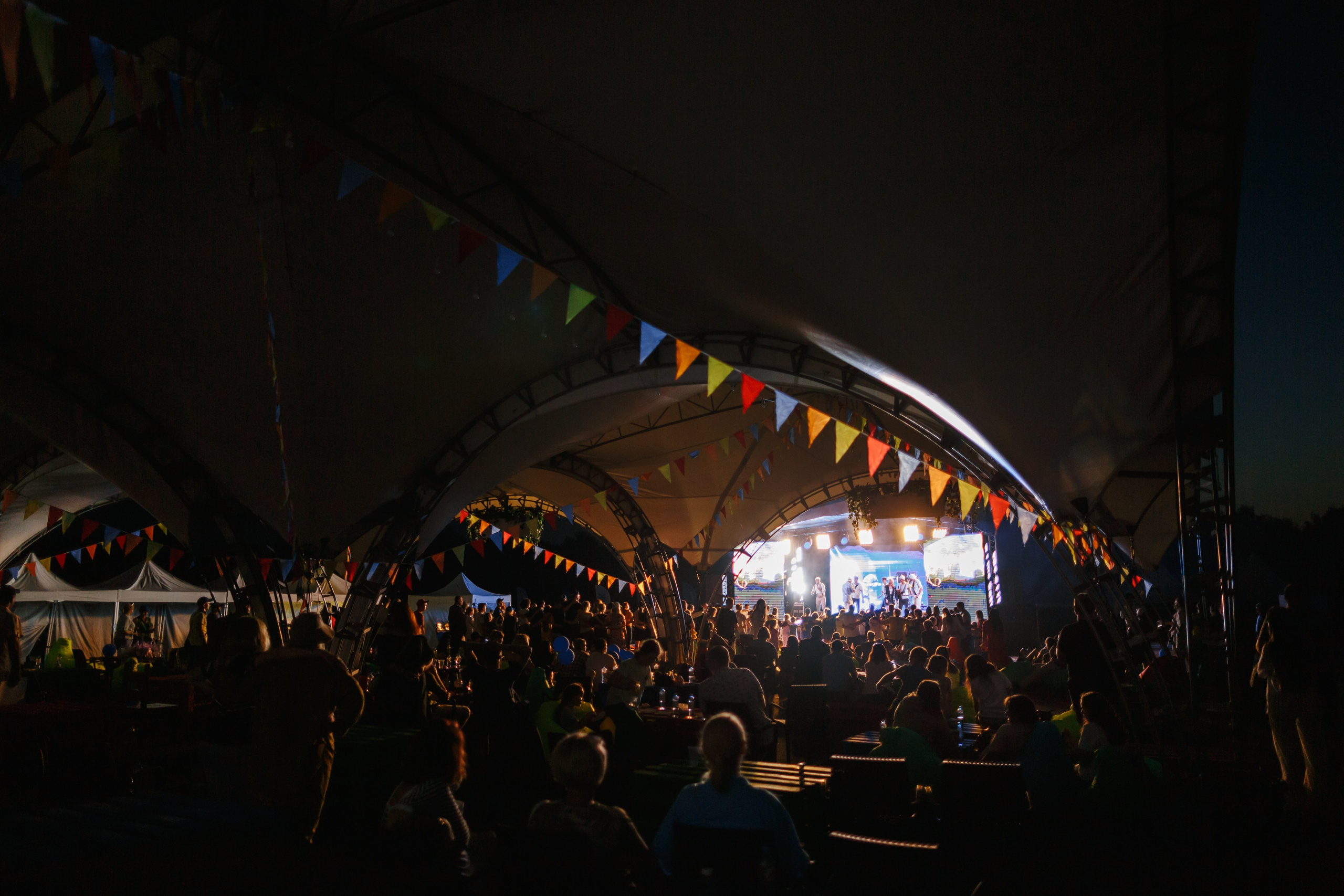 Профессиональный фотограф Виктор Гагарин. Сниму круто ваше мероприятие в Новокузнецке, Кемерово, Новосибирске, Алтае. Профессиональный фотограф Виктор Гагарин — Промышленная, Event, Портретная, Репортажная съемка в Новокузнецке, Кемерово, Новосибирске