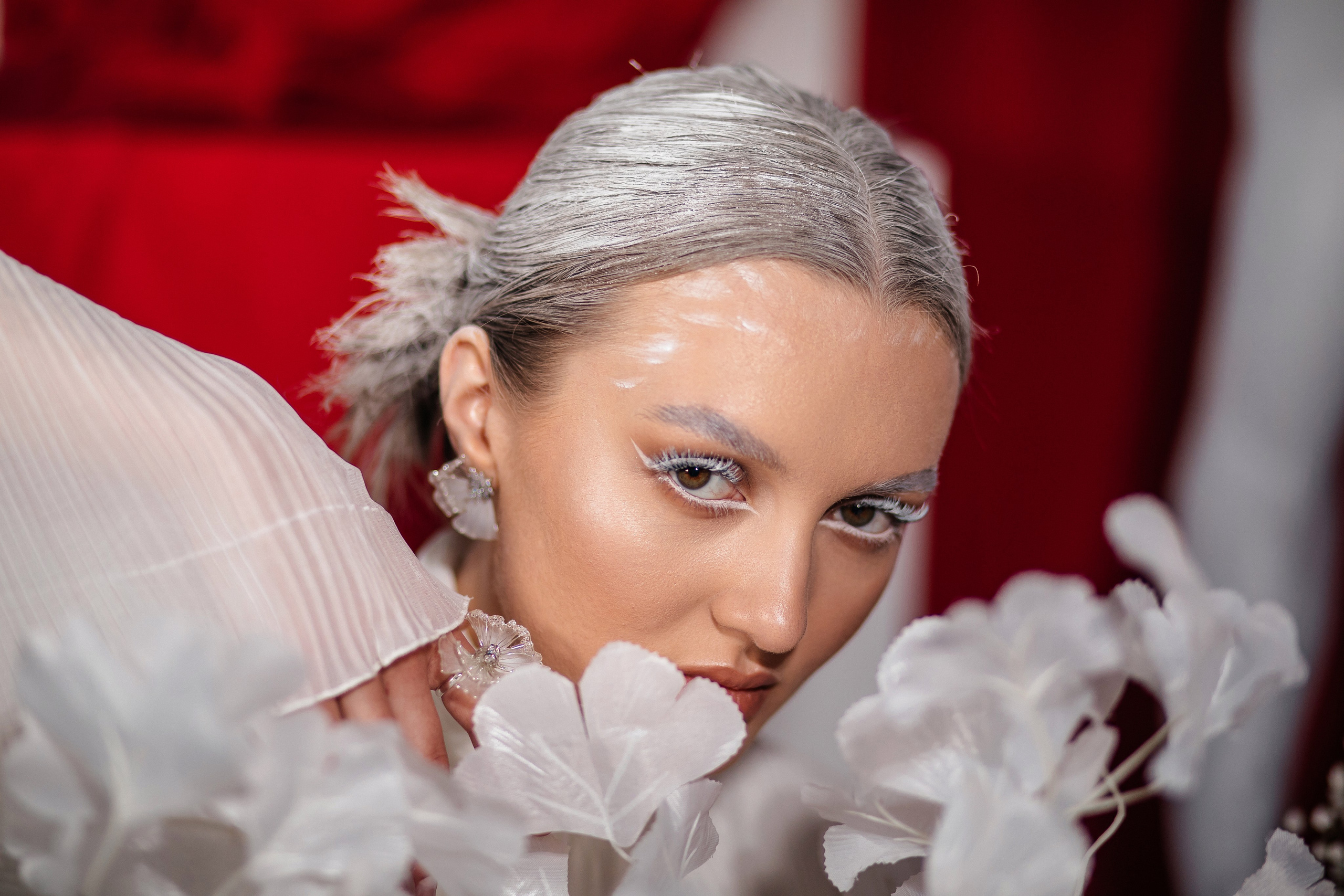 Для бренда украшений Оксана Туз. Свадебный и семейный фотограф Ибрагимова Мария из Екатеринбурга