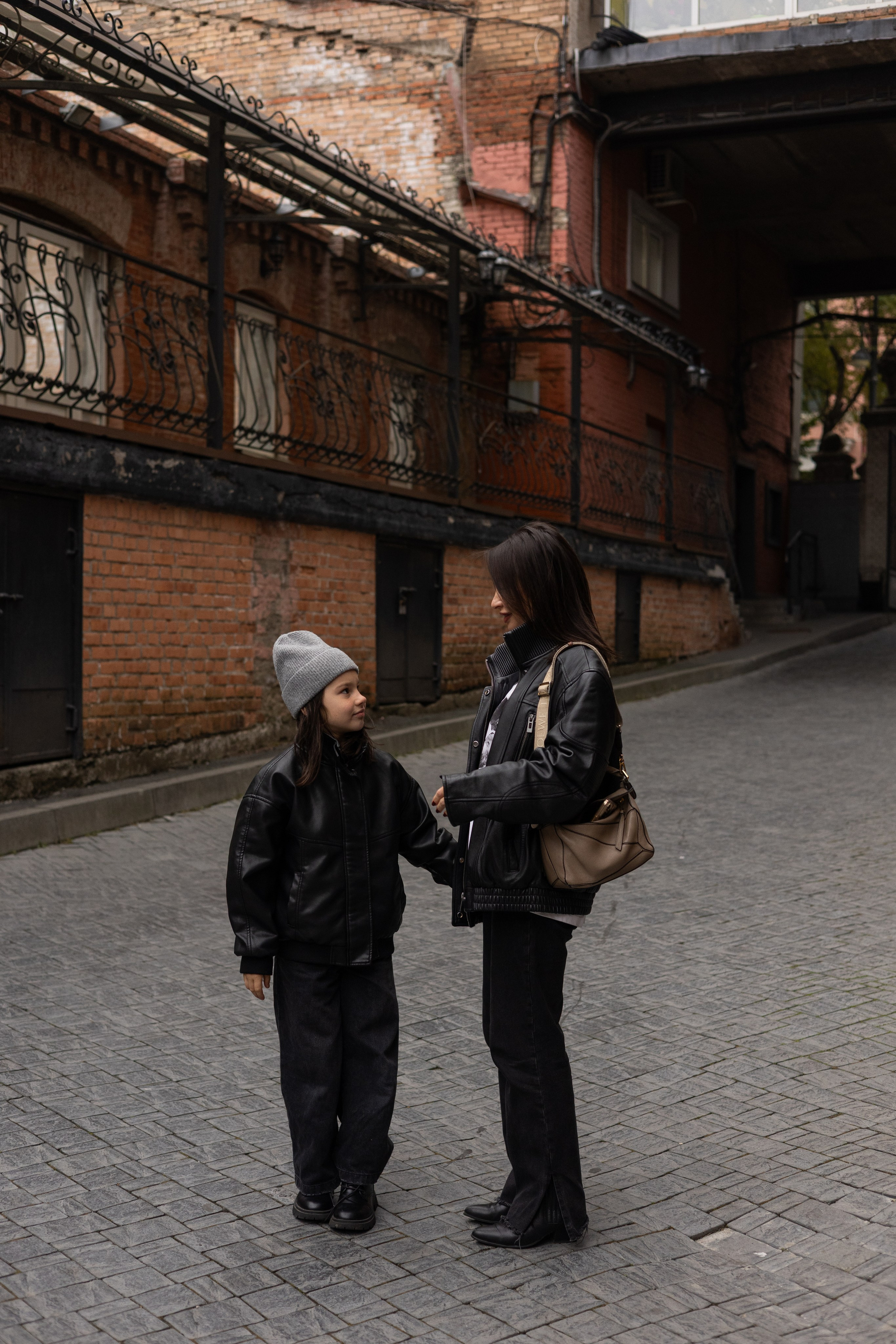 Вера с мамой. Портретный, свадебный, репортажный фотограф во Владивостоке Юлиана Джули Фокс
