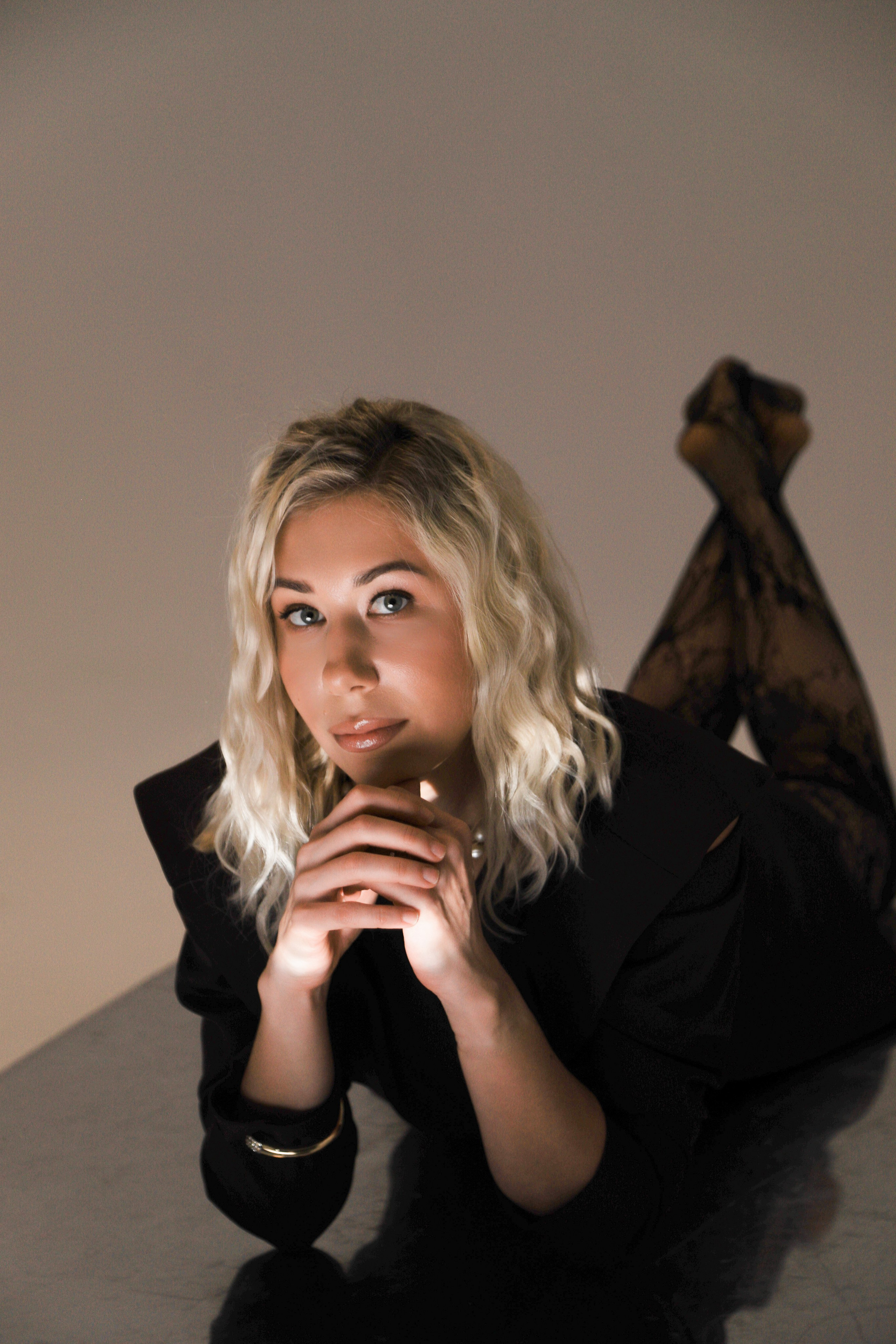 Фотодень на циклораме. Индивидуальный фотограф в Москве Старченкова Ольга