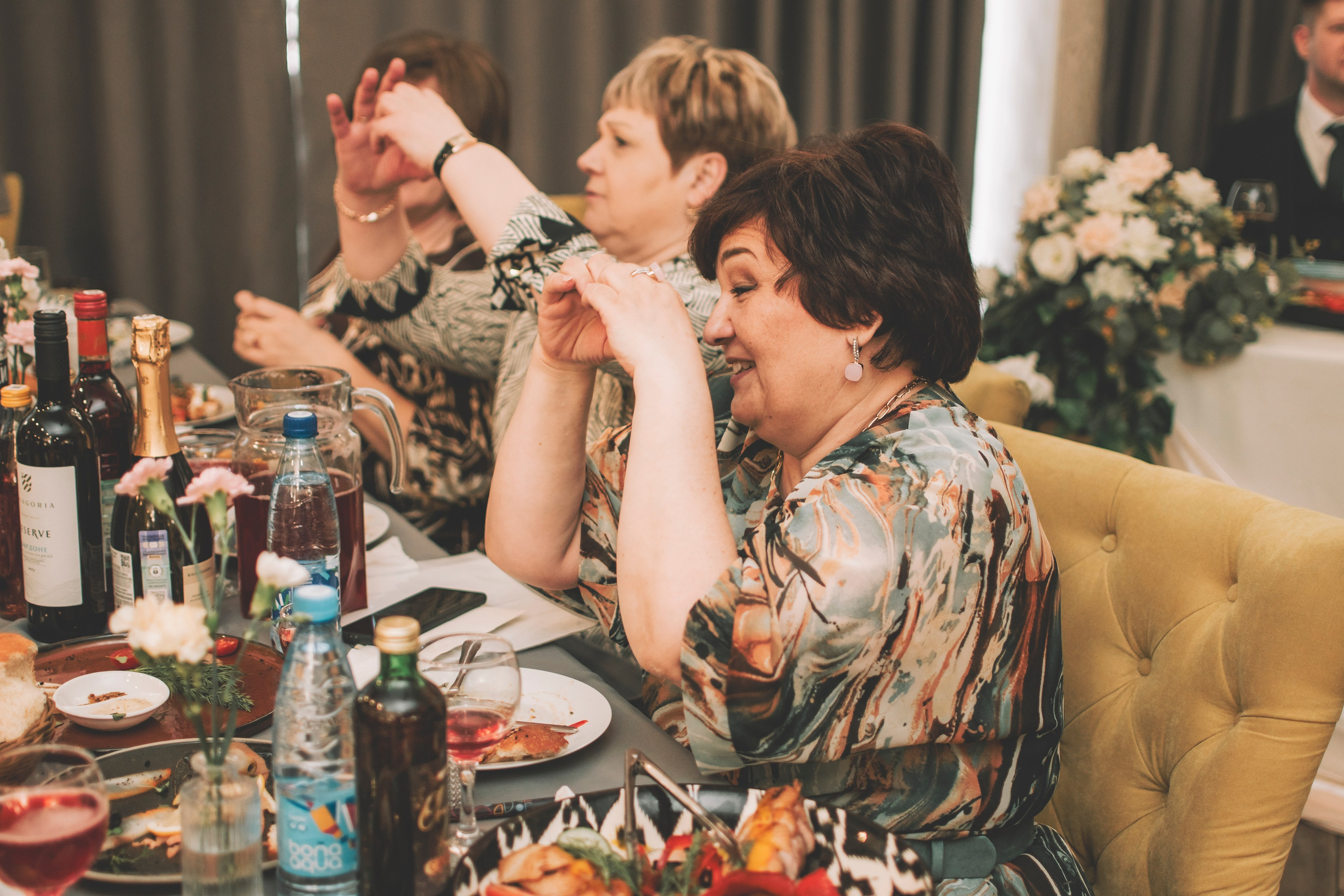 26.04.2025 (Фотосессия, роспись в Онии + фото с банкета). Семейный и свадебный фотограф Губкинский и Ставрополь