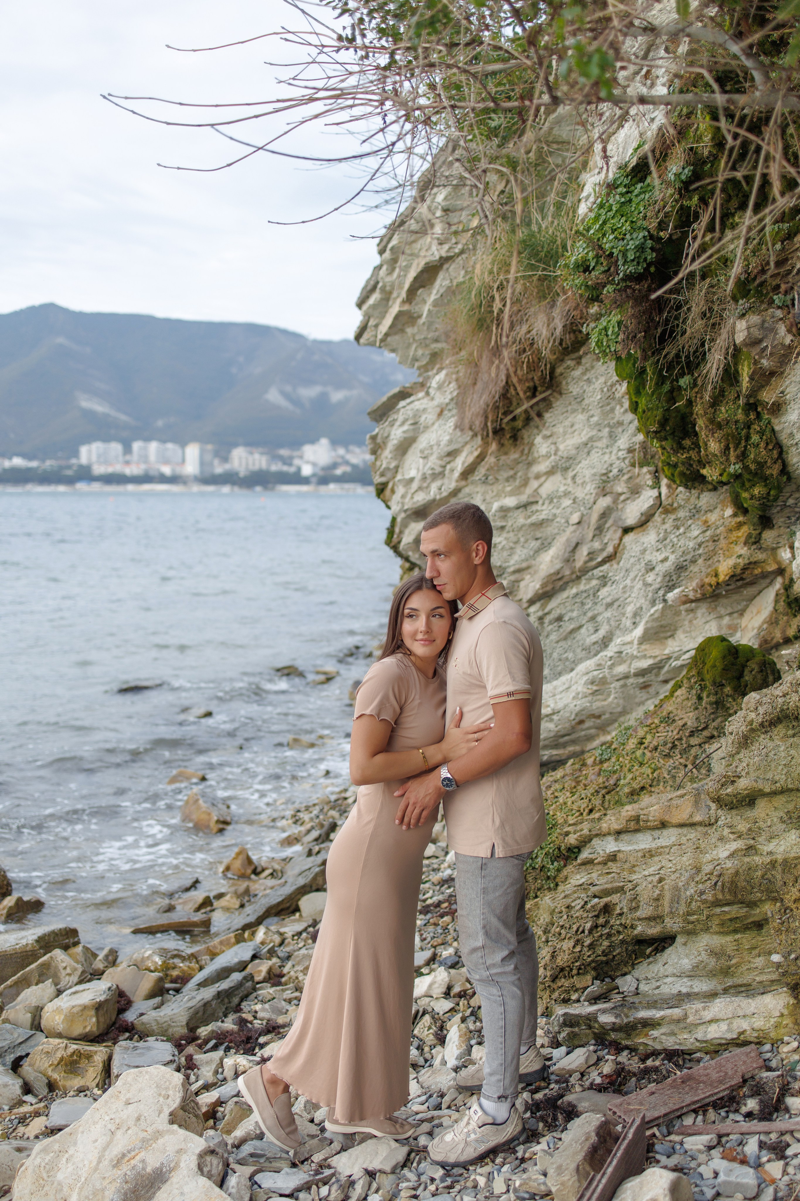 Лавстори пляж Метрополь. Семейный и портретный фотограф в Геленджике Любовь Бодрова