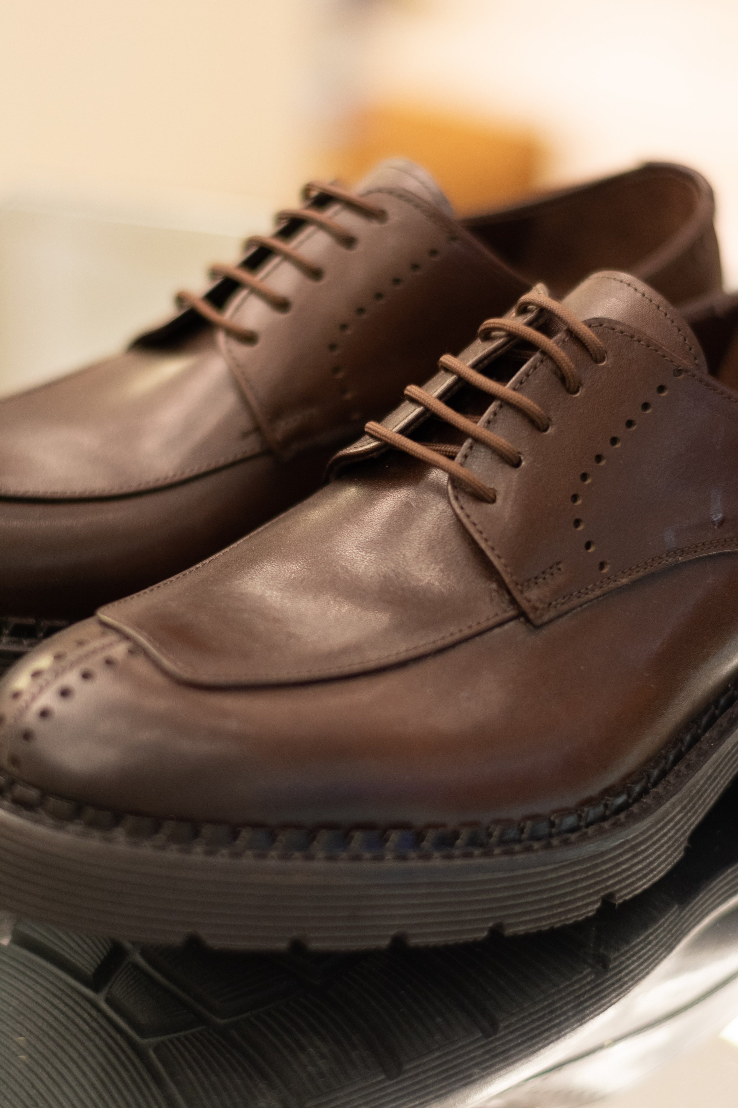 Для организаций. Предметная фотосессия для обувного магазина Capsula. Фотограф/видеограф Богдан Голованов